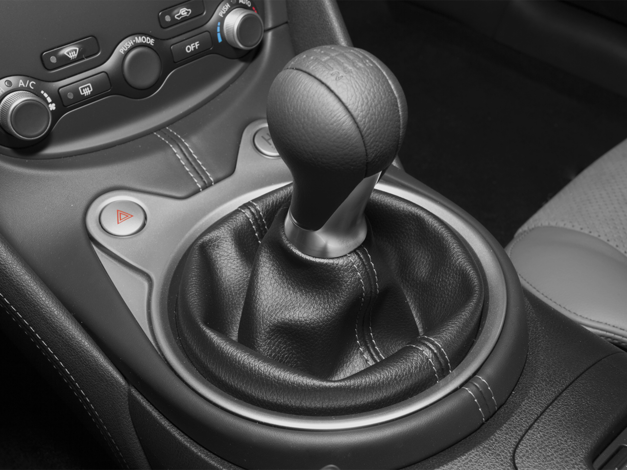 2016 Nissan 370Z 2DR CPE AT