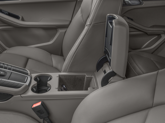 2018 Porsche Macan AWD