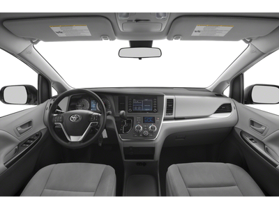 2019 Toyota Sienna SE