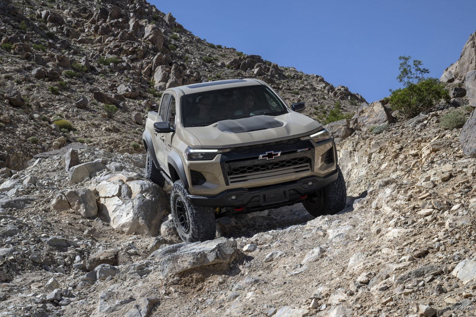 Chevy Colorado off-road