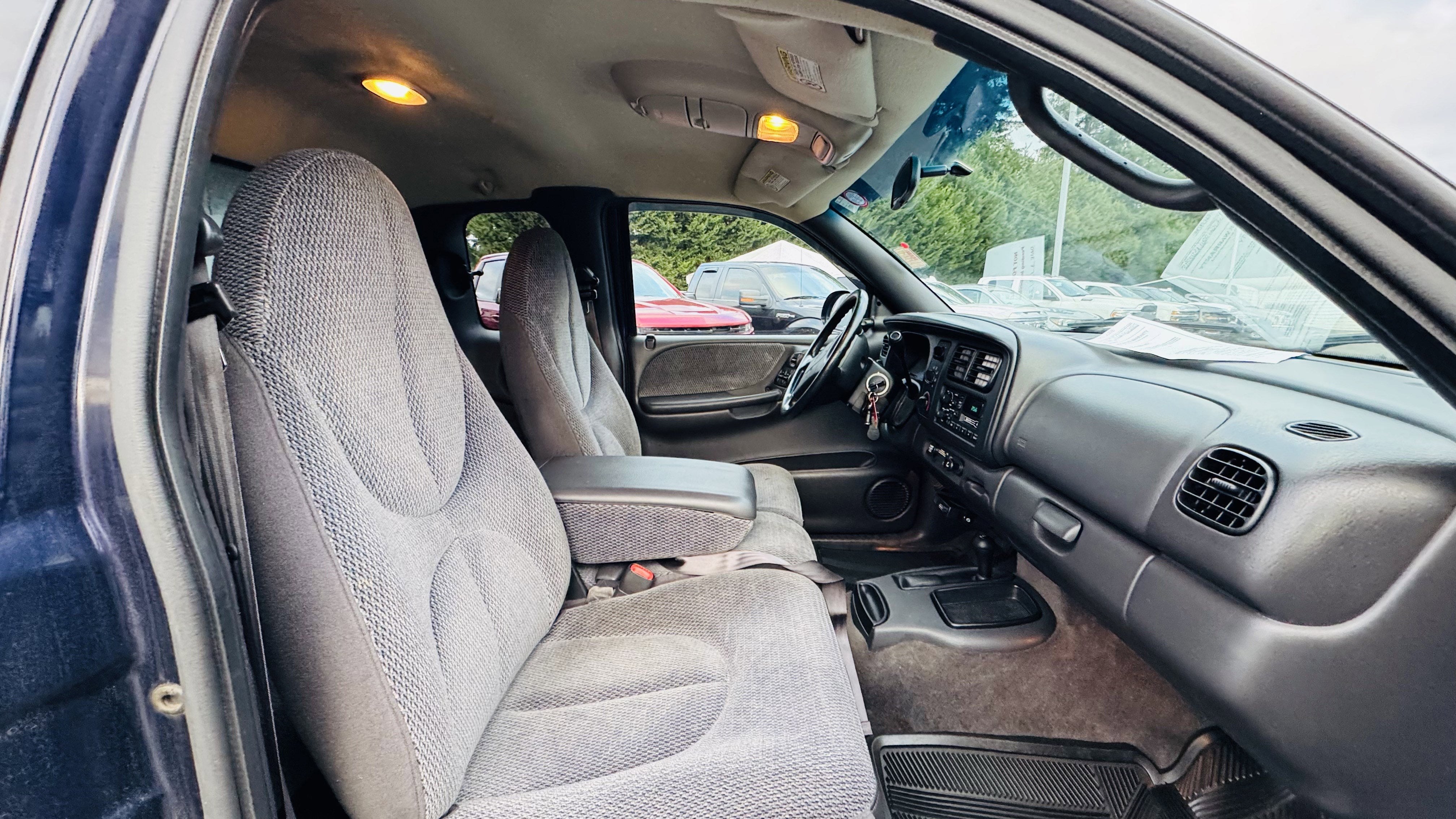 1999 Dodge Dakota SLT