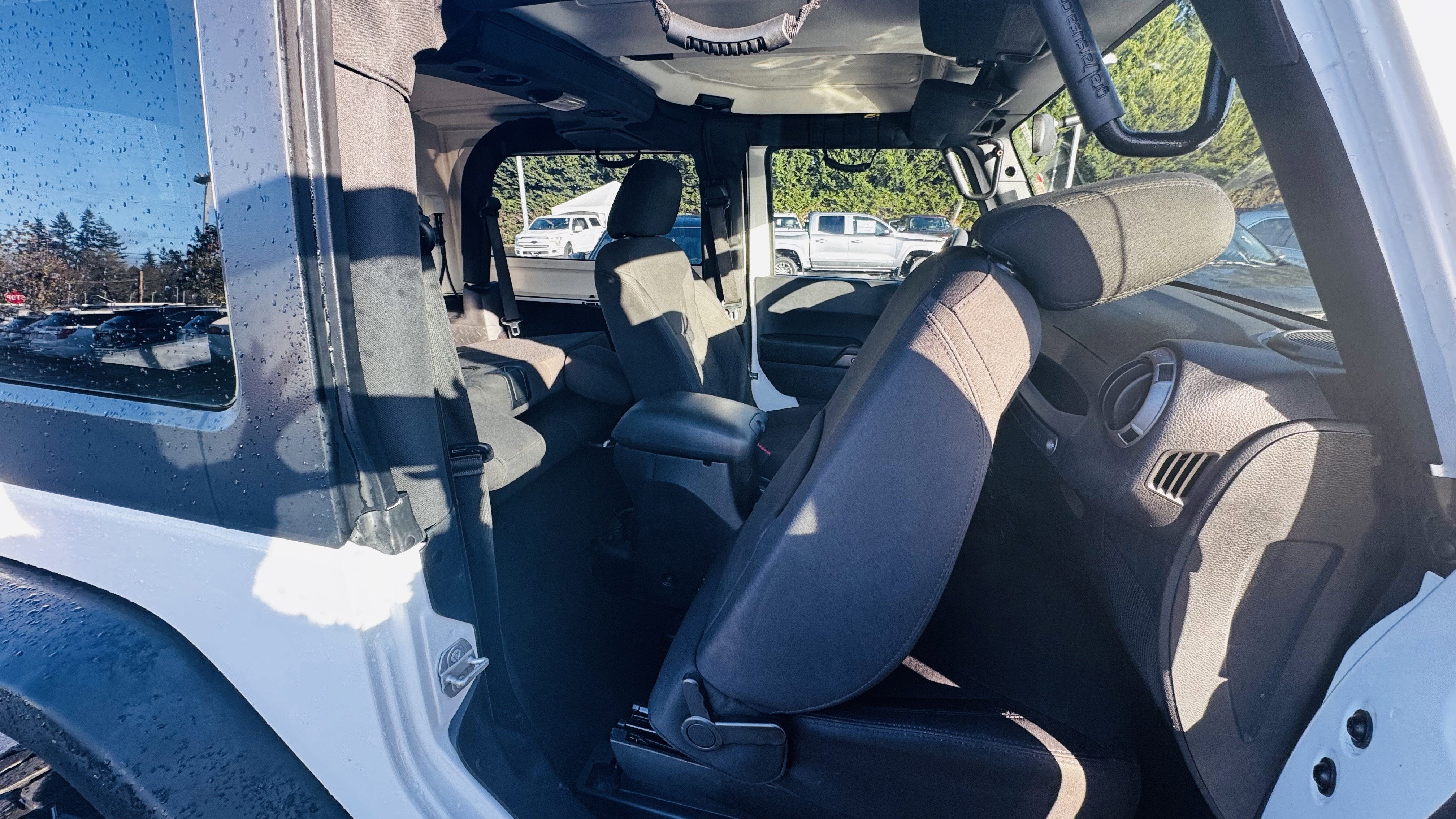 2016 Jeep Wrangler Sport