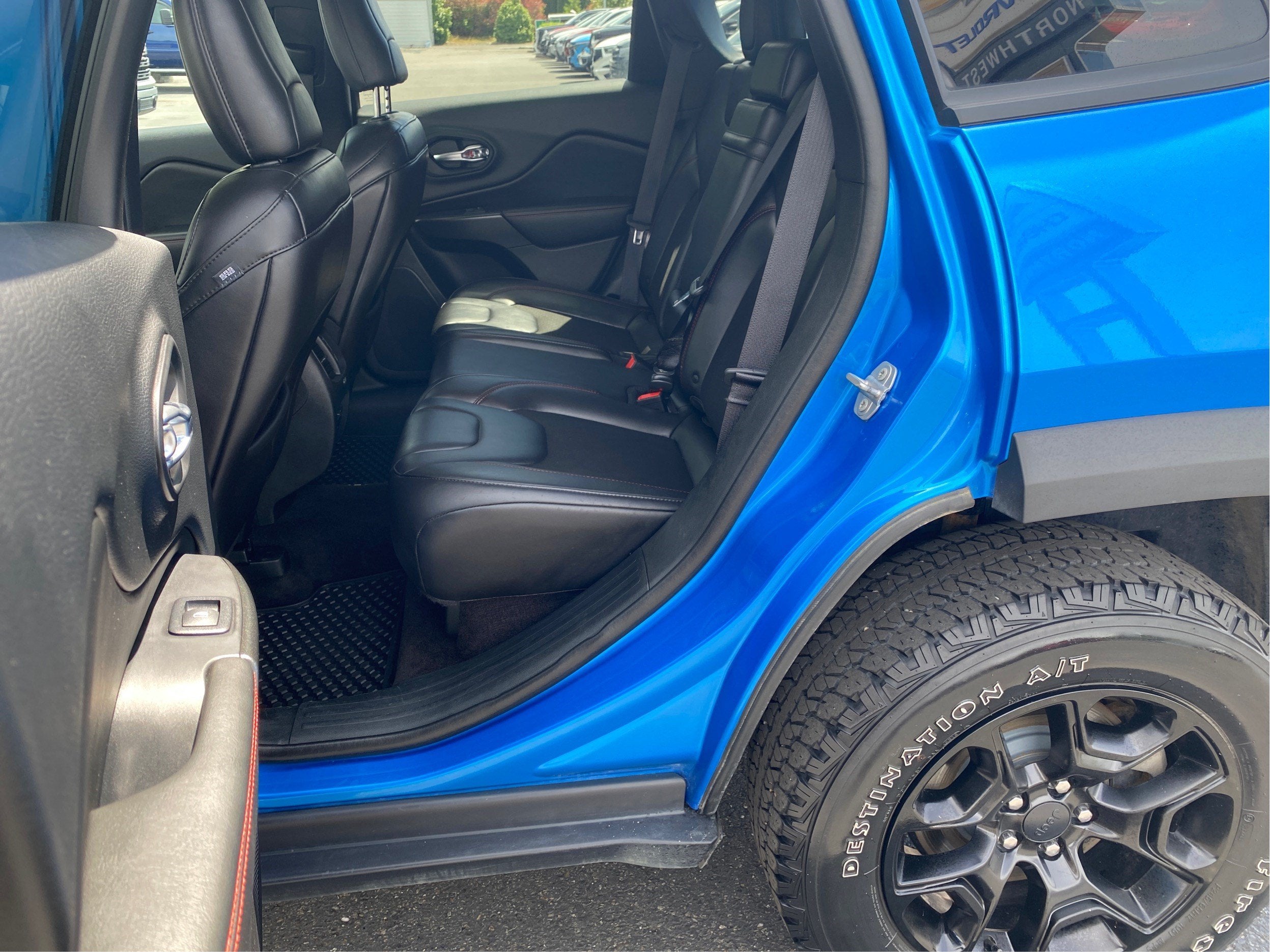 2019 Jeep Cherokee Trailhawk