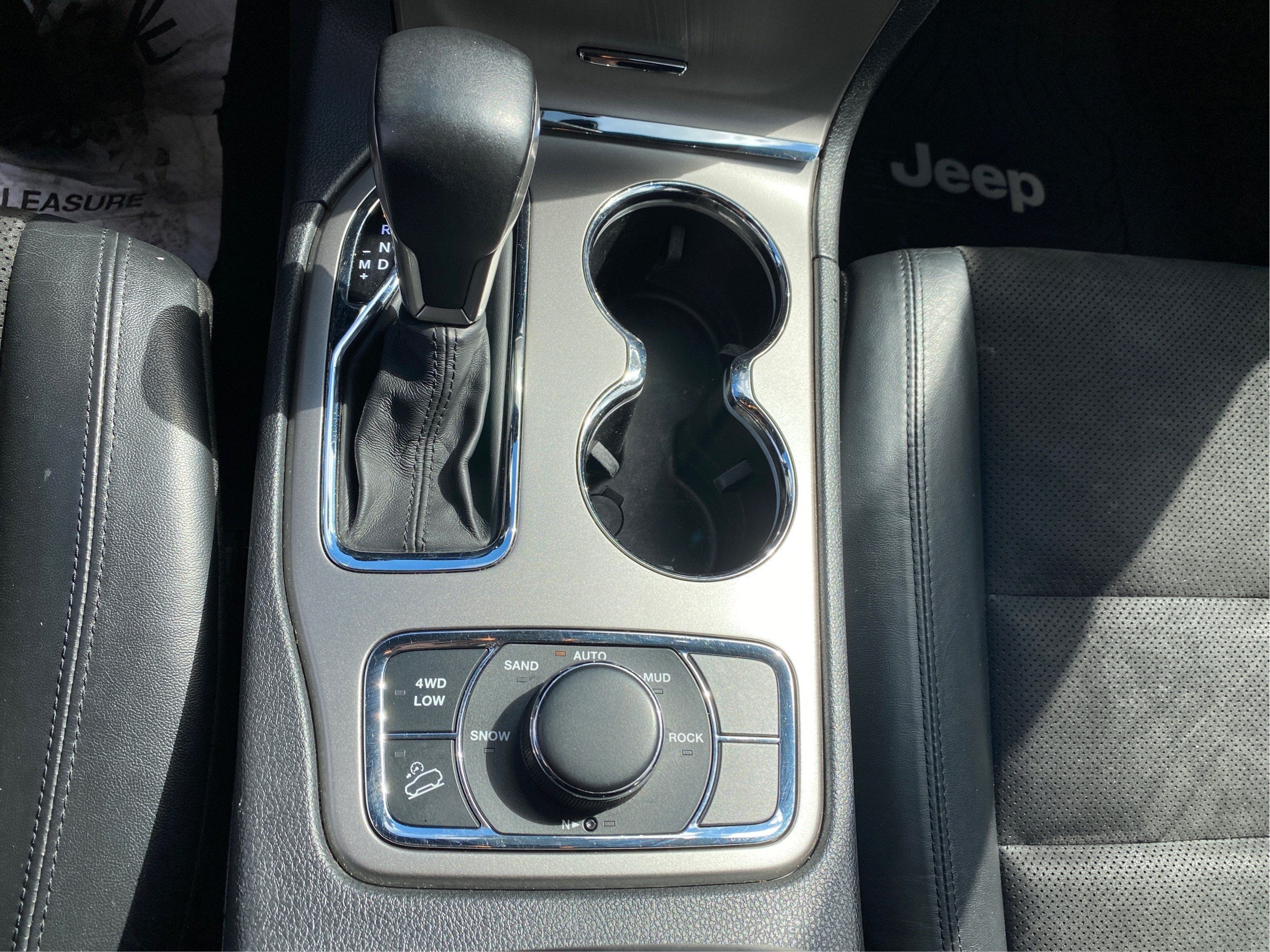 2019 Jeep Grand Cherokee Laredo