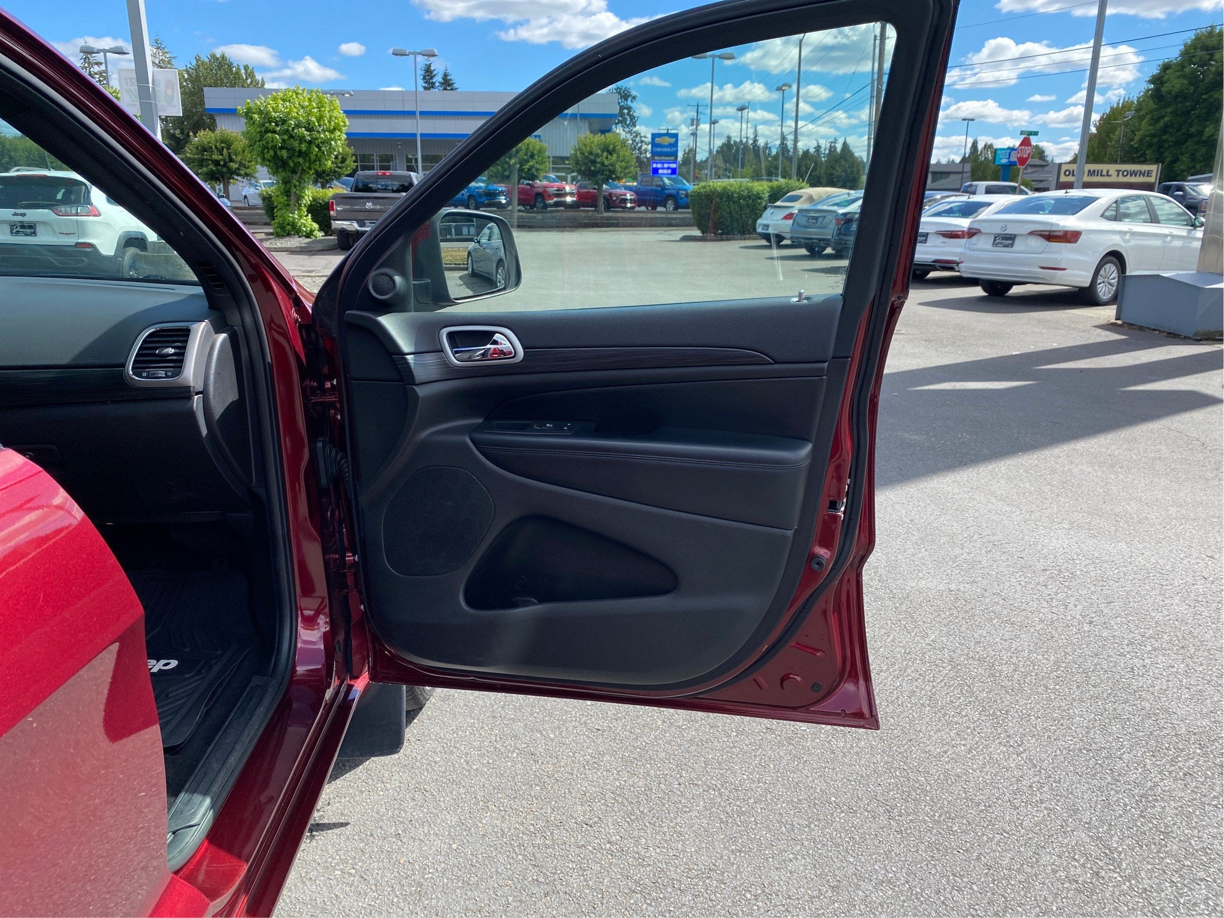 2019 Jeep Grand Cherokee Laredo