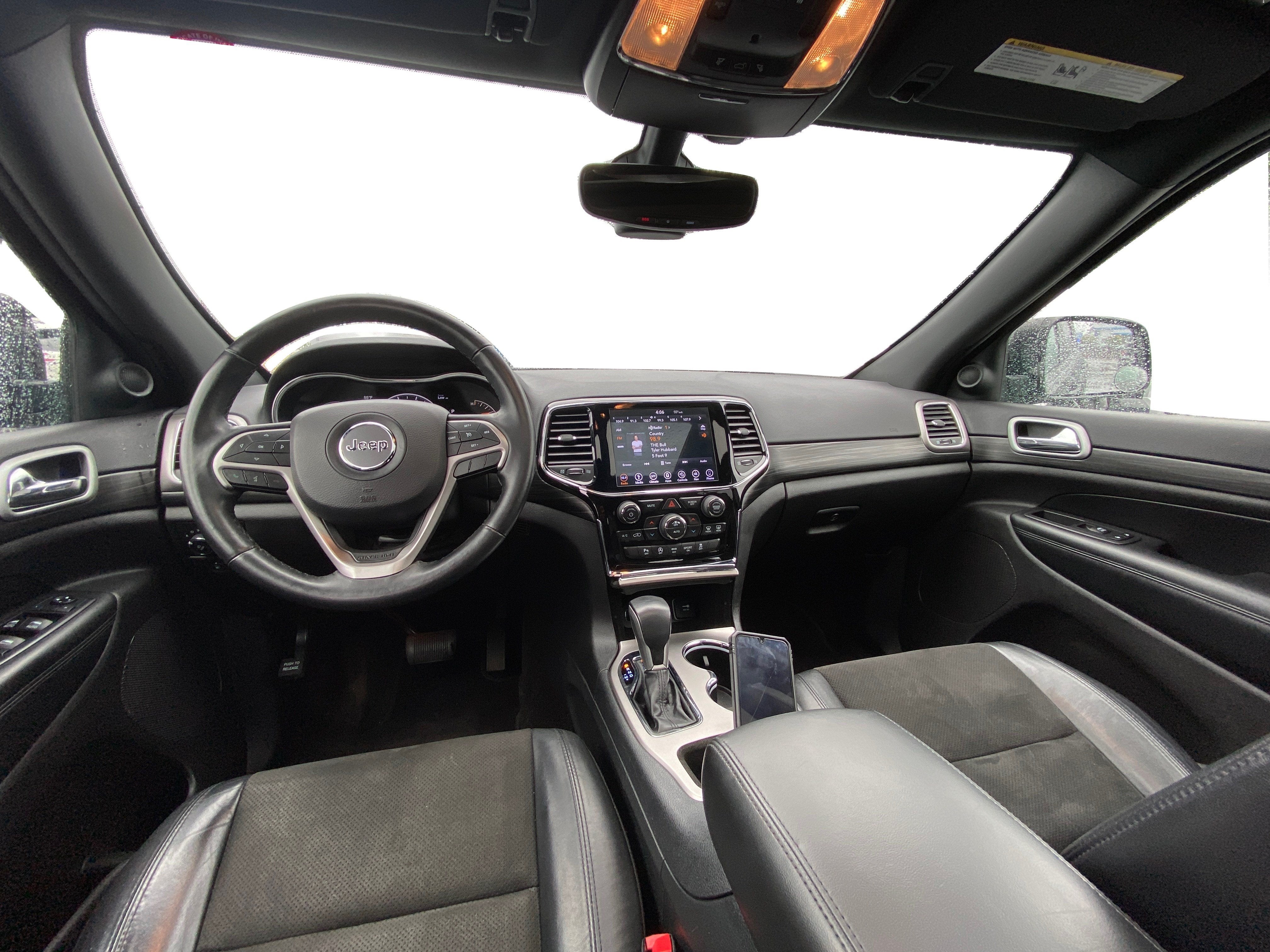 2019 Jeep Grand Cherokee Laredo