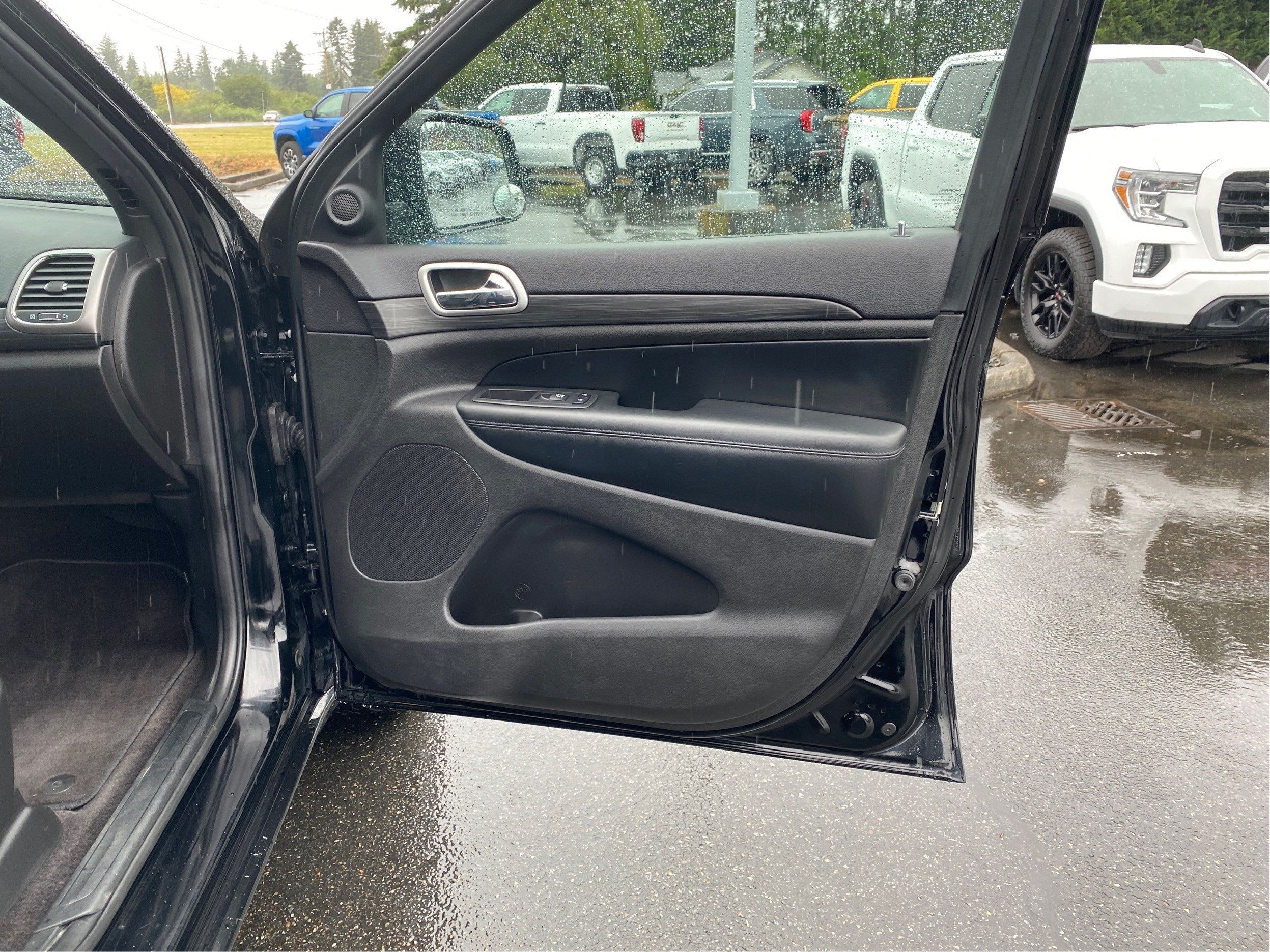 2019 Jeep Grand Cherokee Laredo