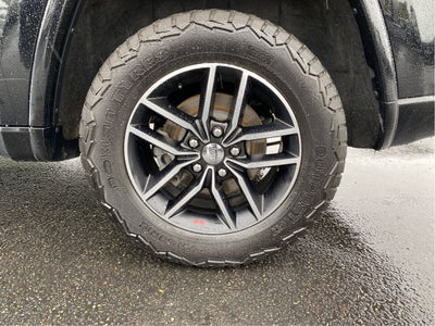 2019 Jeep Grand Cherokee Laredo