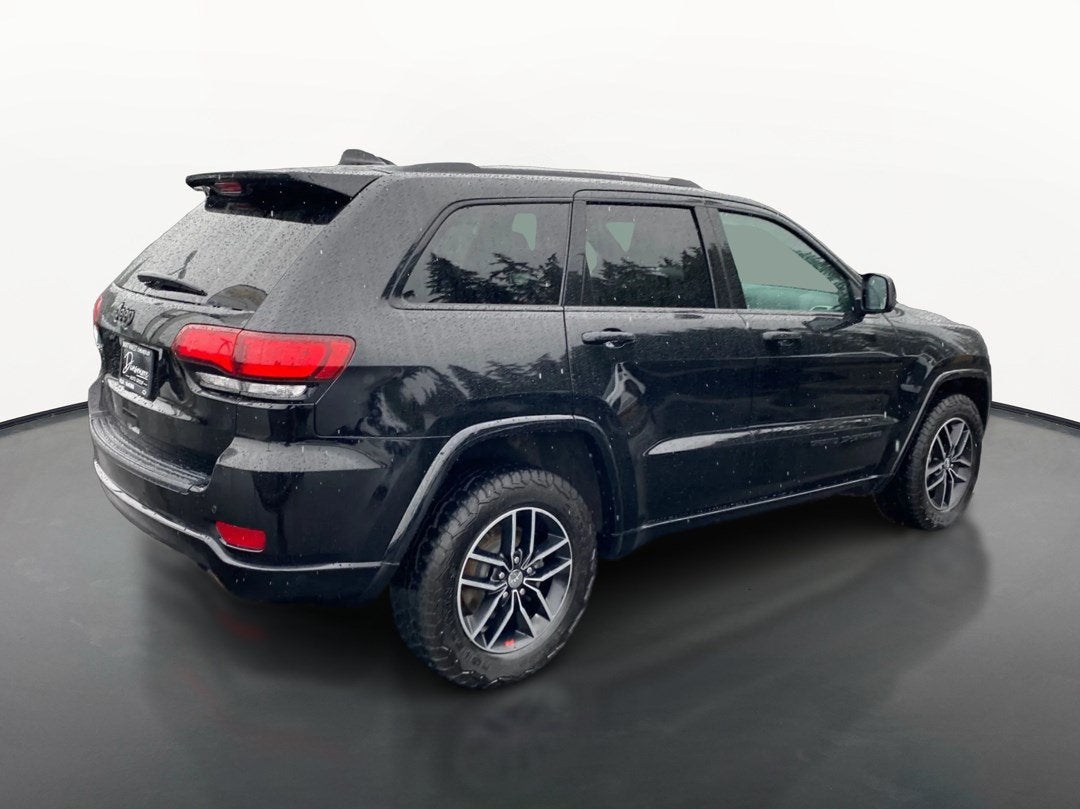 2019 Jeep Grand Cherokee Laredo