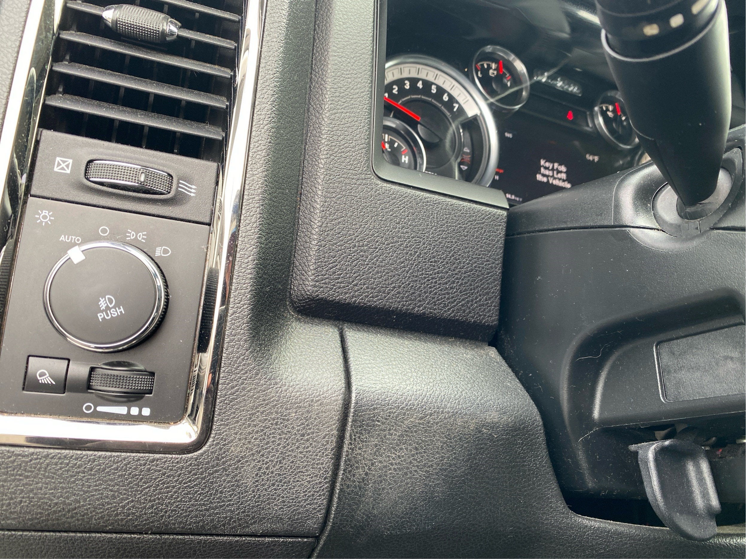 2014 RAM 1500 Sport