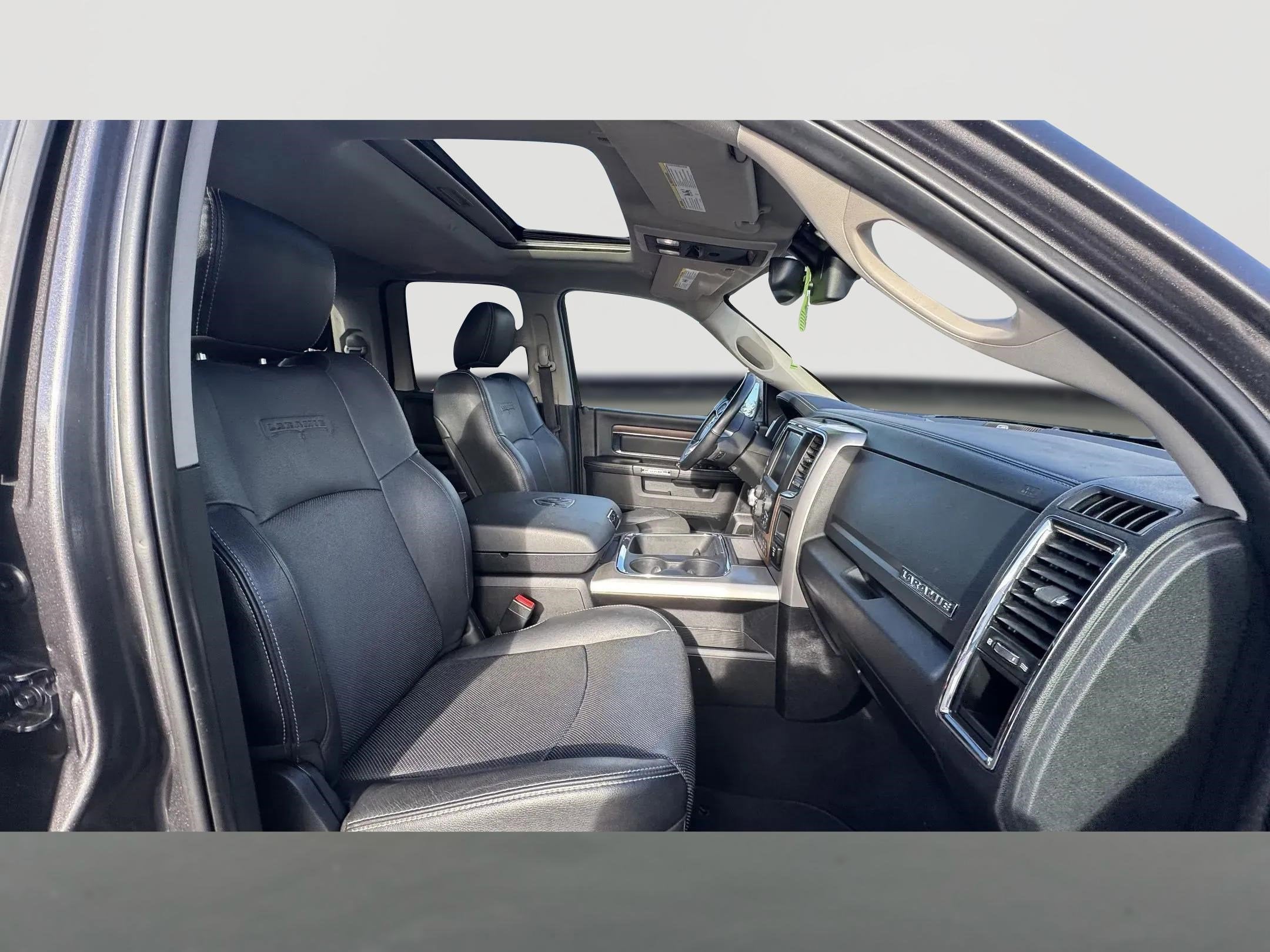 2017 RAM 1500 Laramie