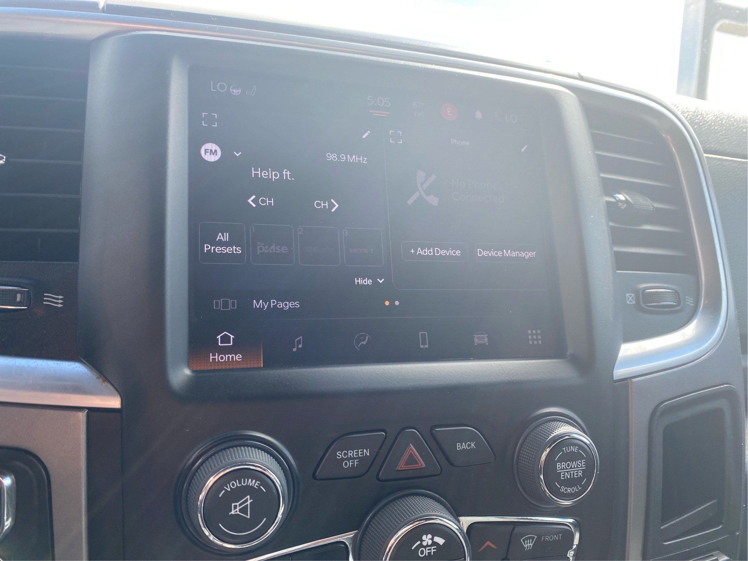 2023 RAM 1500 Classic SLT