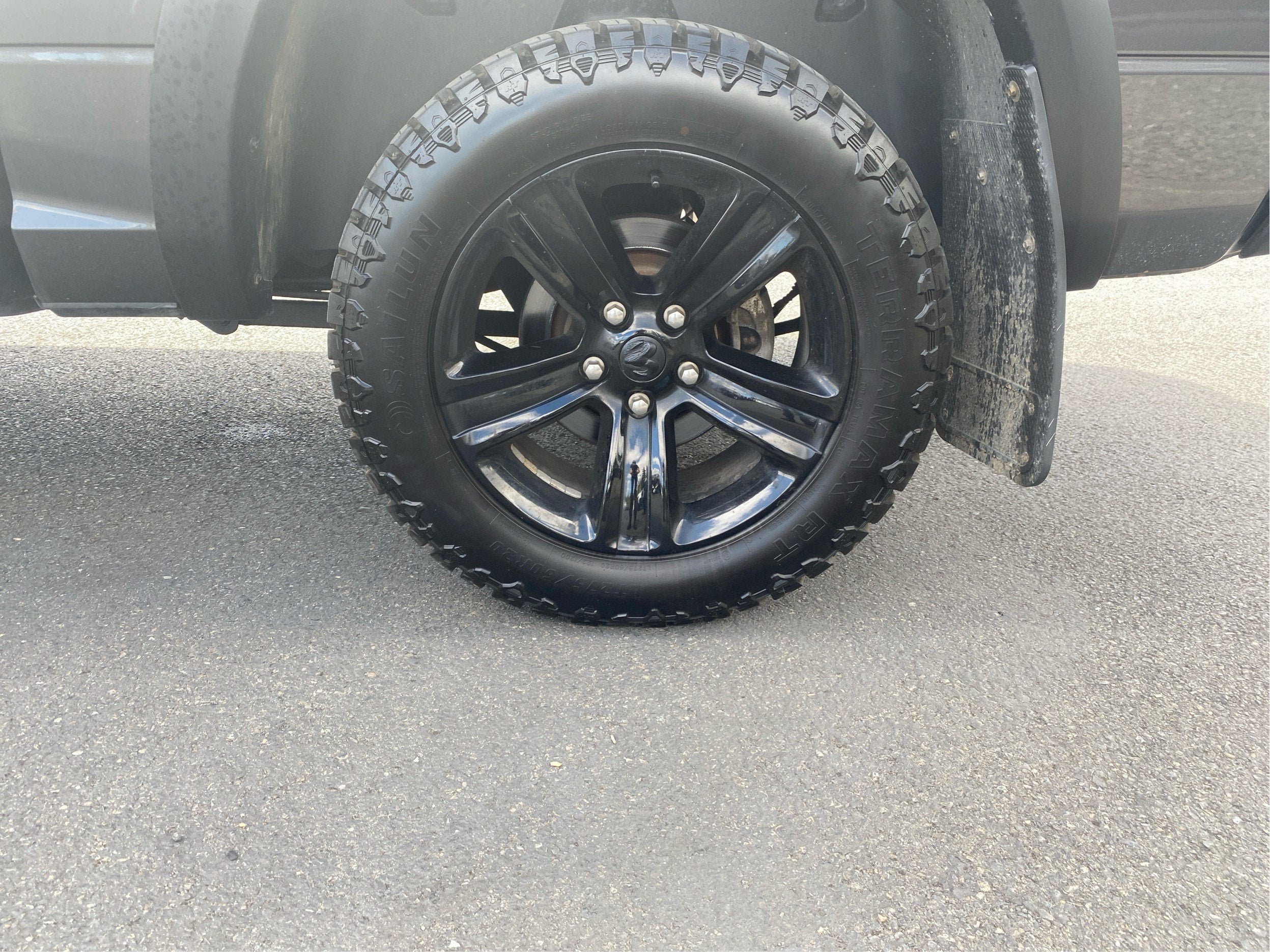 2023 RAM 1500 Classic SLT