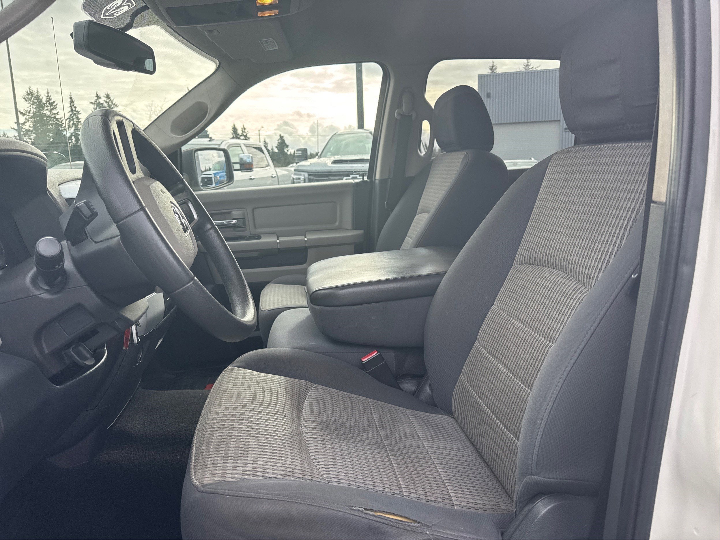 2009 Dodge Ram 1500 SLT/Sport/TRX