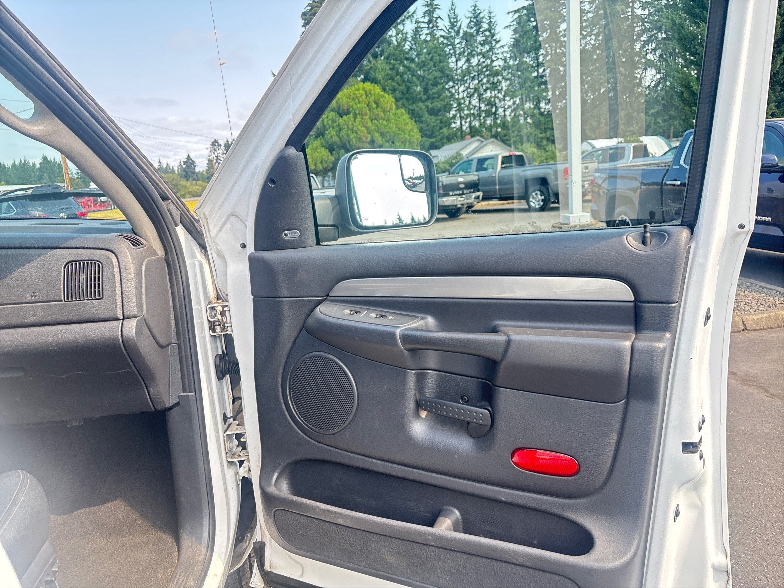 2005 Dodge Ram 1500 SLT