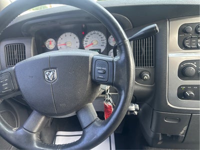 2005 Dodge Ram 1500 SLT