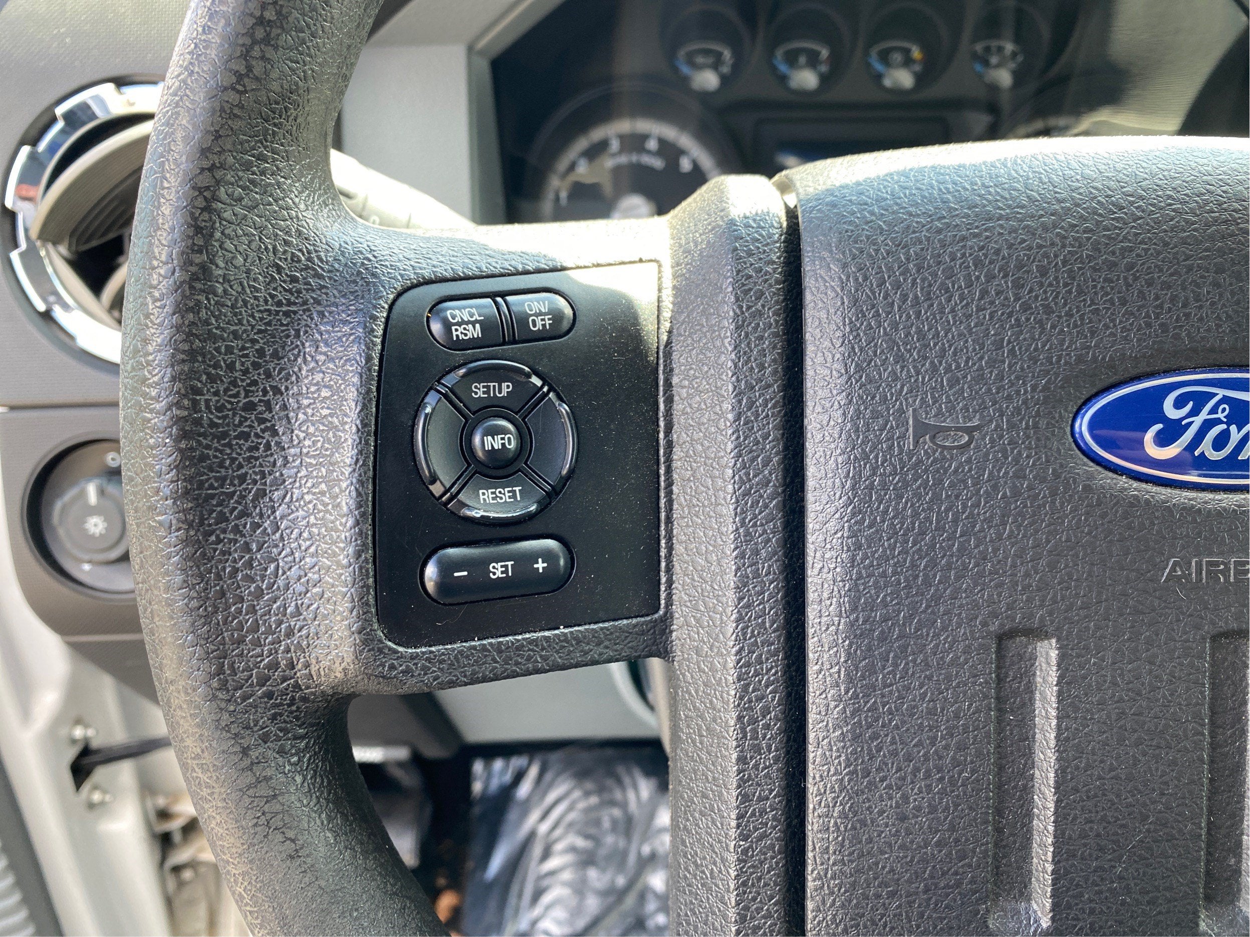 2015 Ford Super Duty F-350 SRW Platinum