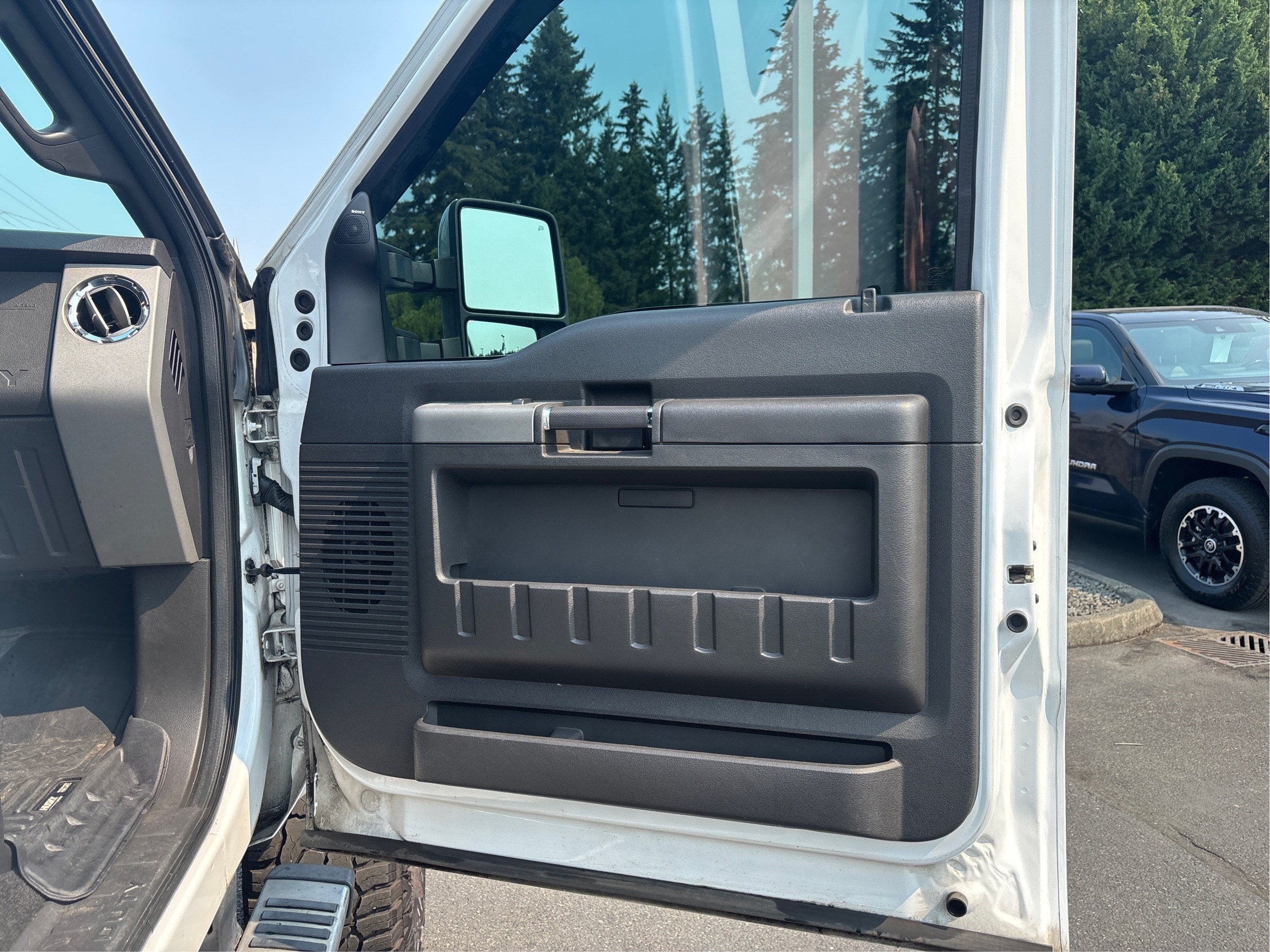 2013 Ford F-350 LARIAT