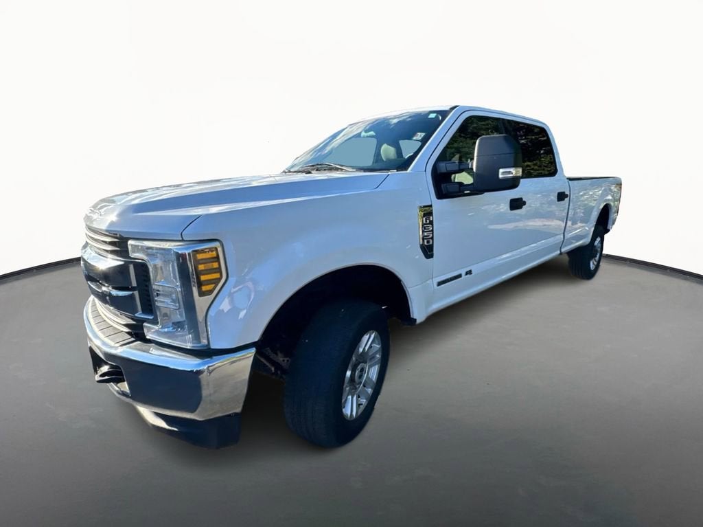 2018 Ford Super Duty F-350 SRW XL