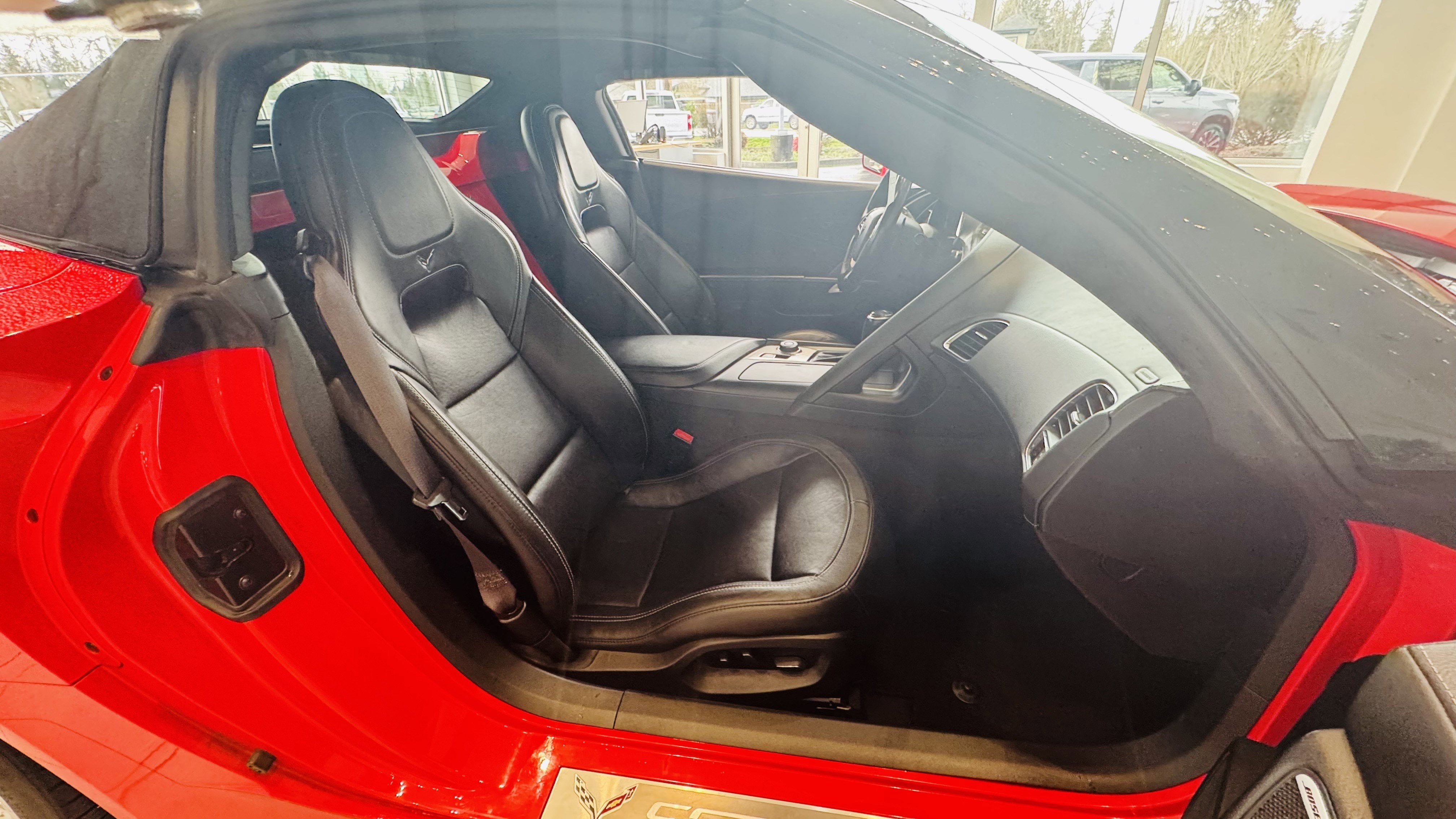 2015 Chevrolet Corvette Stingray Z51 2LT