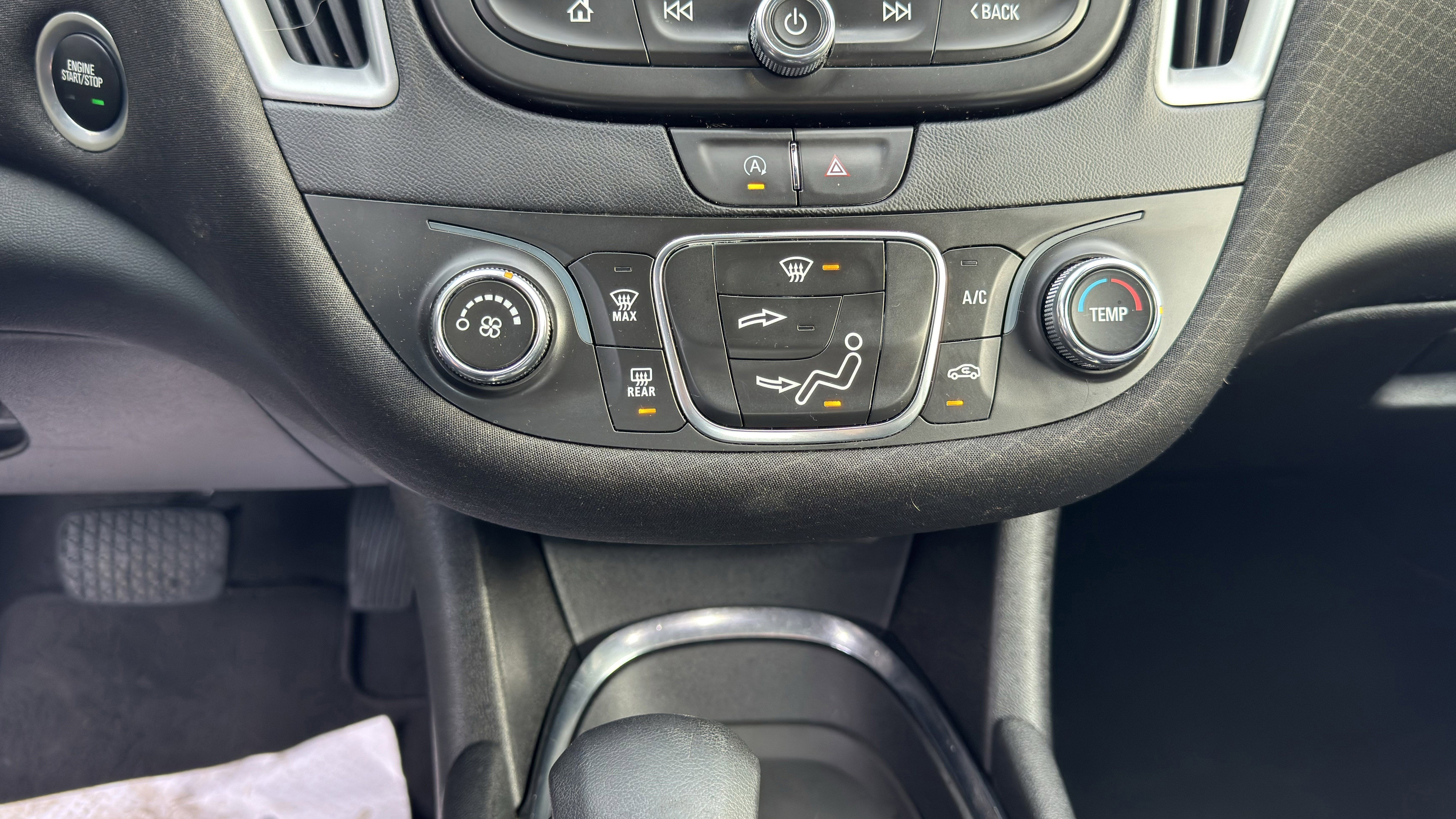 2022 Chevrolet Malibu LS