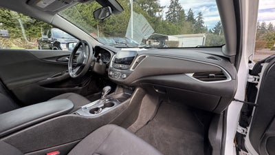 2022 Chevrolet Malibu LS