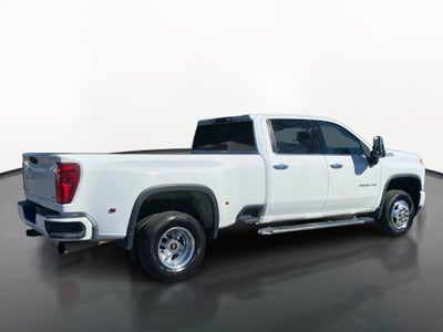 2022 Chevrolet Silverado 3500 HD High Country DRW