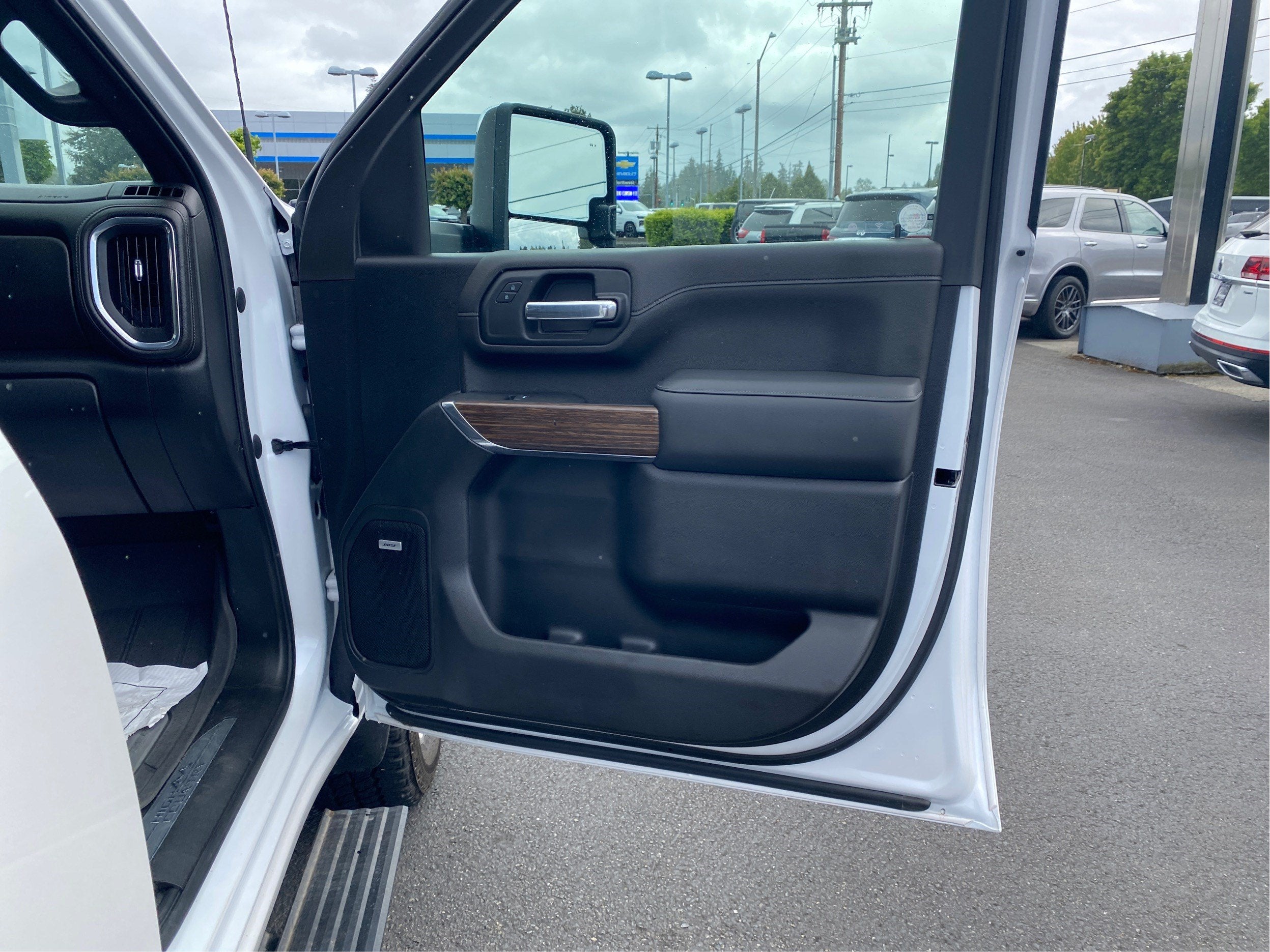 2022 Chevrolet Silverado 3500HD High Country - Photo 19