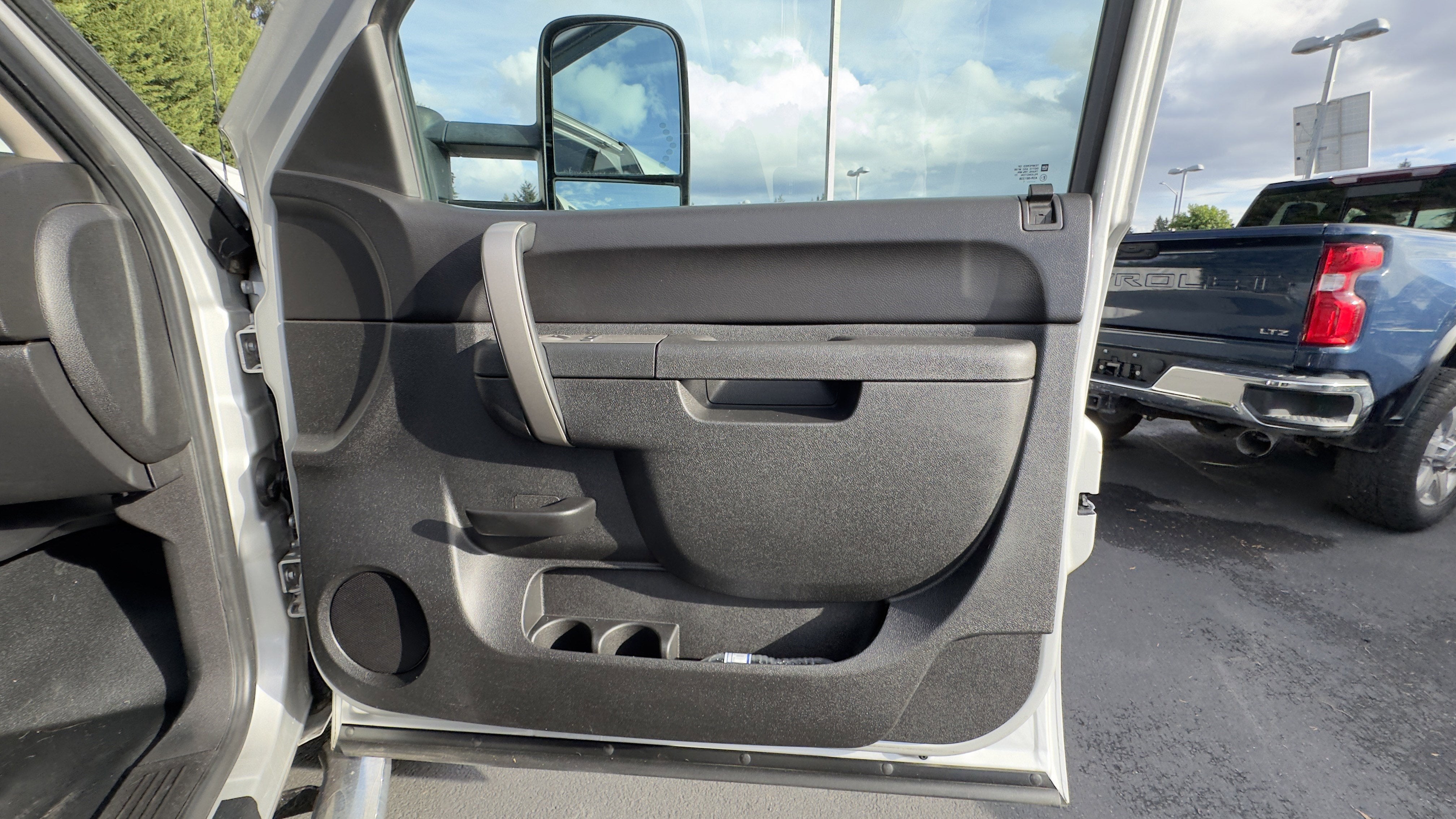 2011 Chevrolet Silverado 3500 HD DRW LT