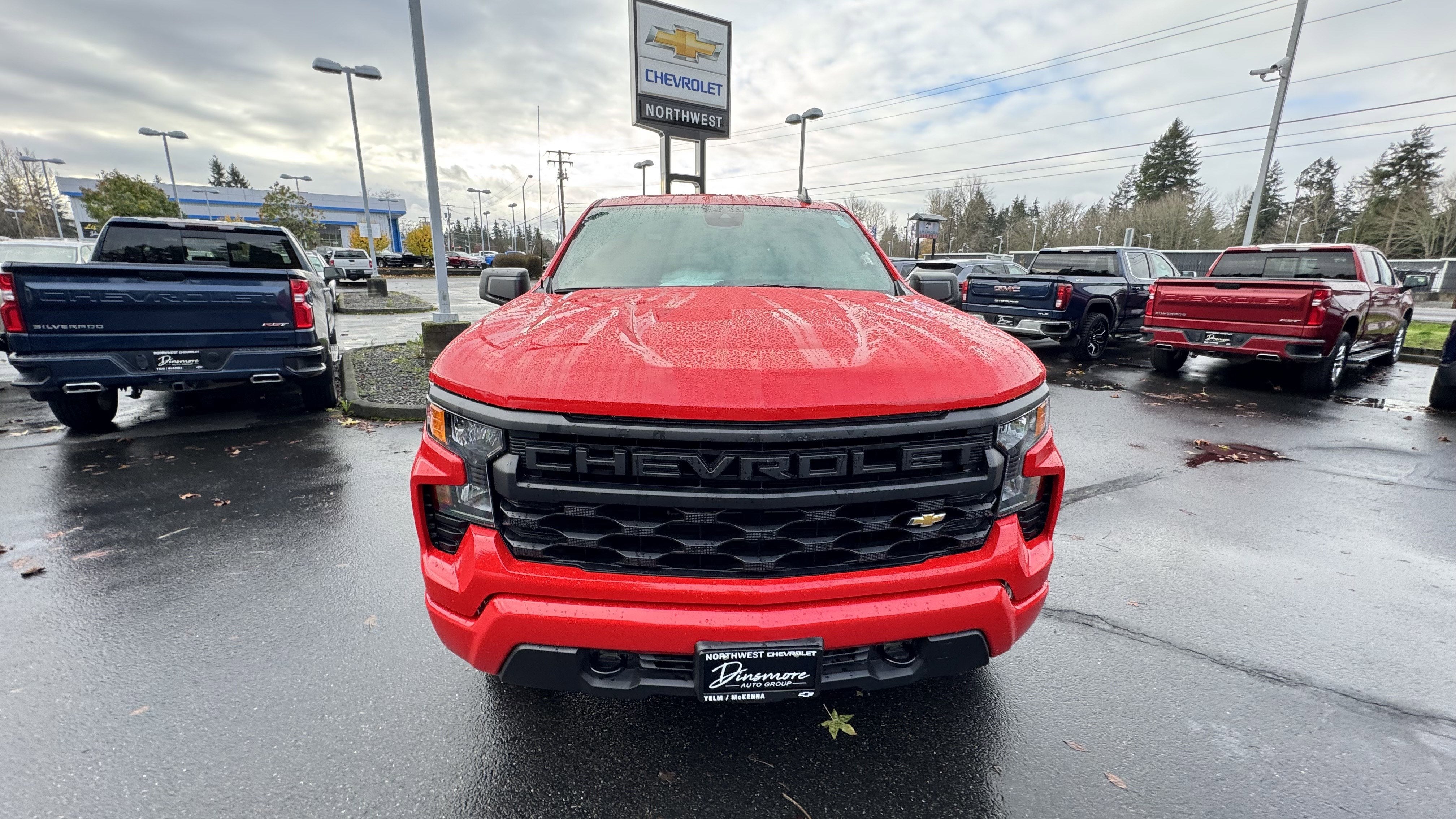 2025 Chevrolet Silverado 1500 Custom