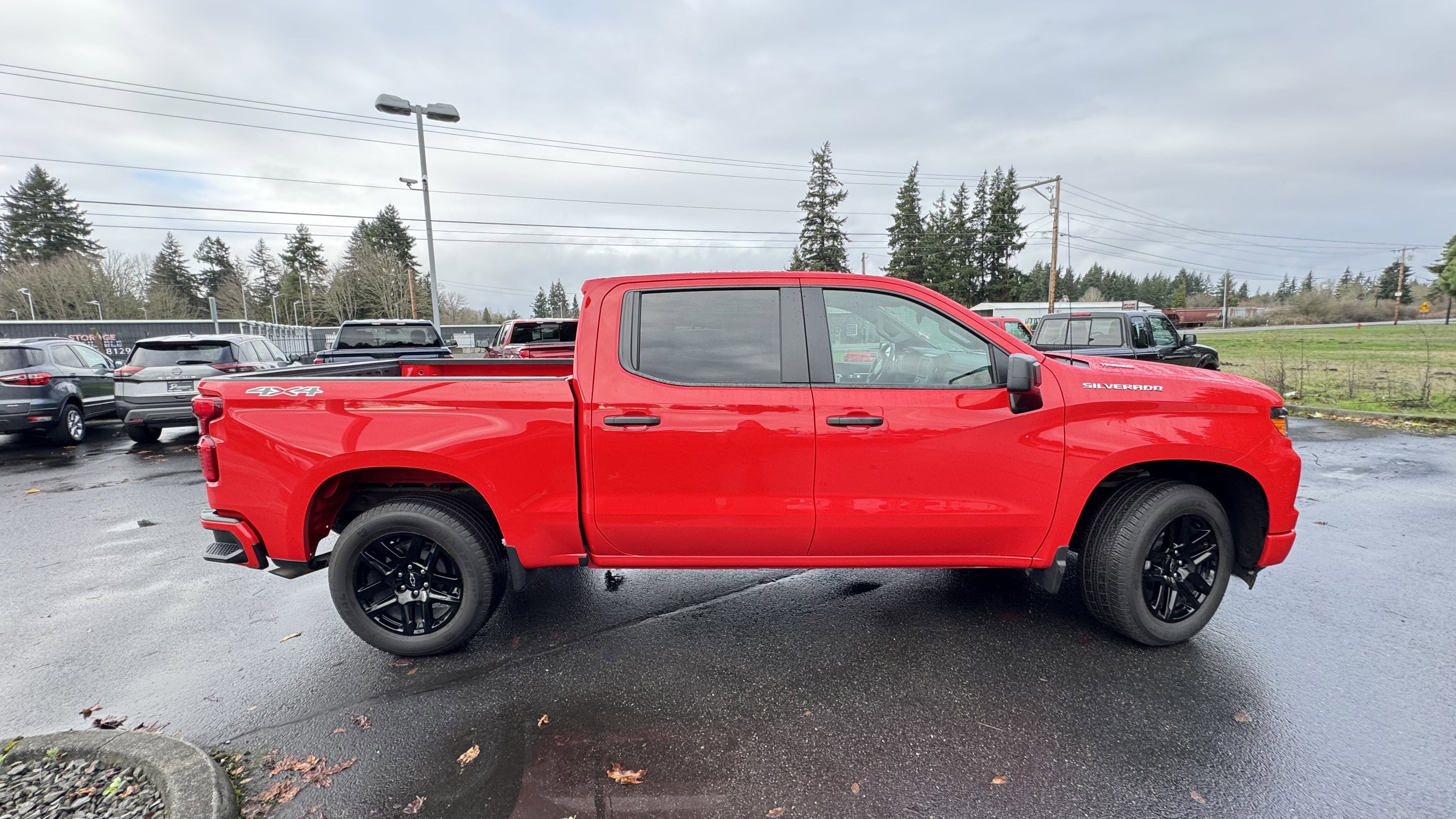 2025 Chevrolet Silverado 1500 Custom