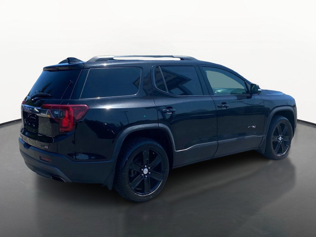 2021 GMC Acadia AT4