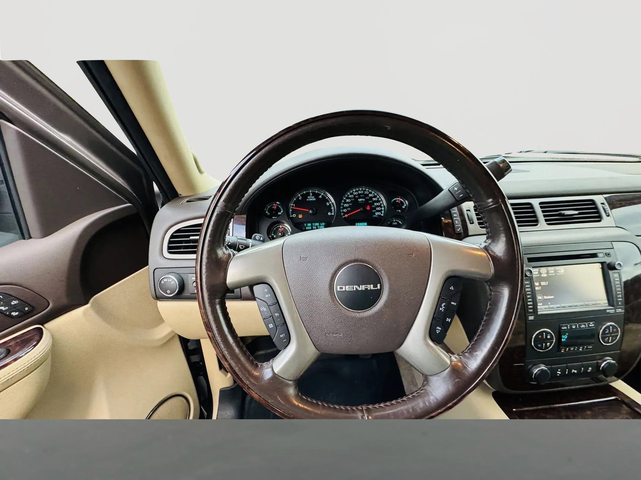 2013 GMC Yukon Denali