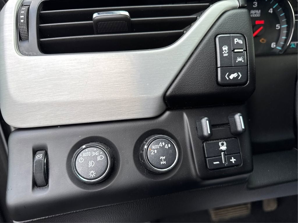 2020 GMC Yukon XL SLT