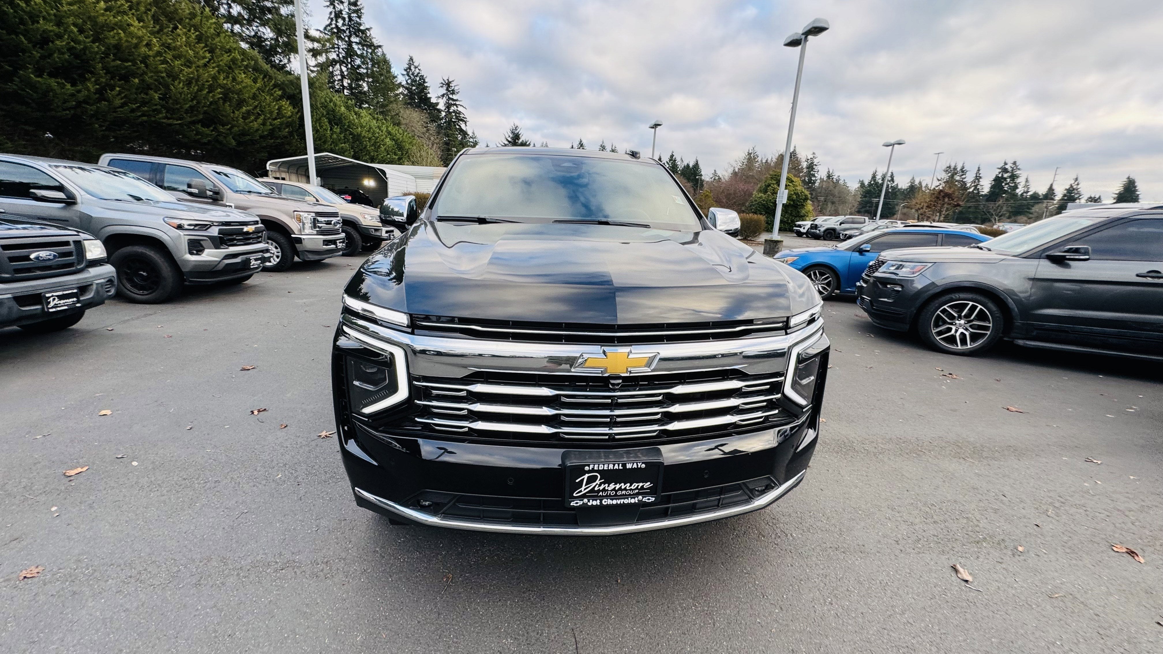 2025 Chevrolet Suburban Premier