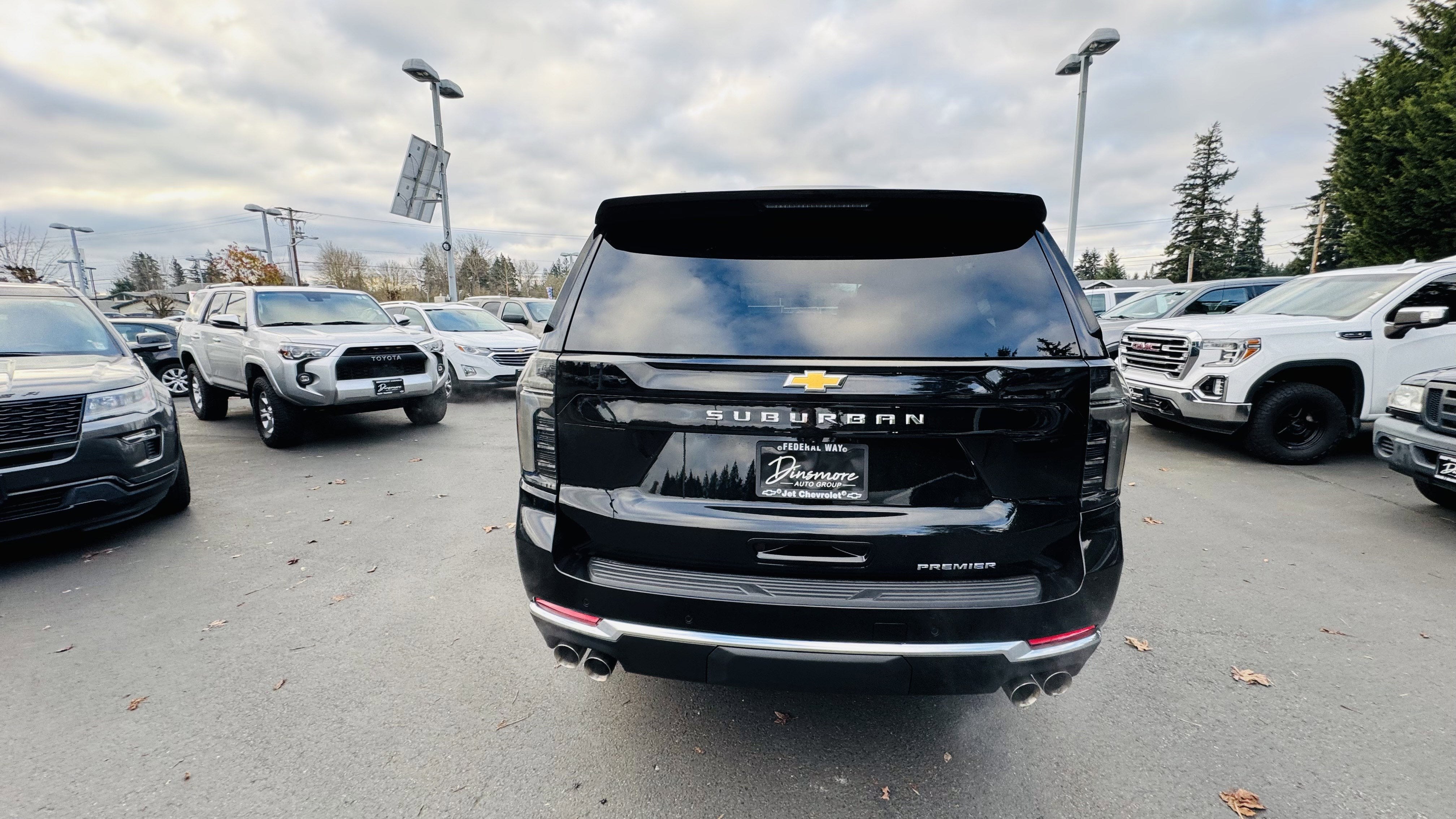 2025 Chevrolet Suburban Premier