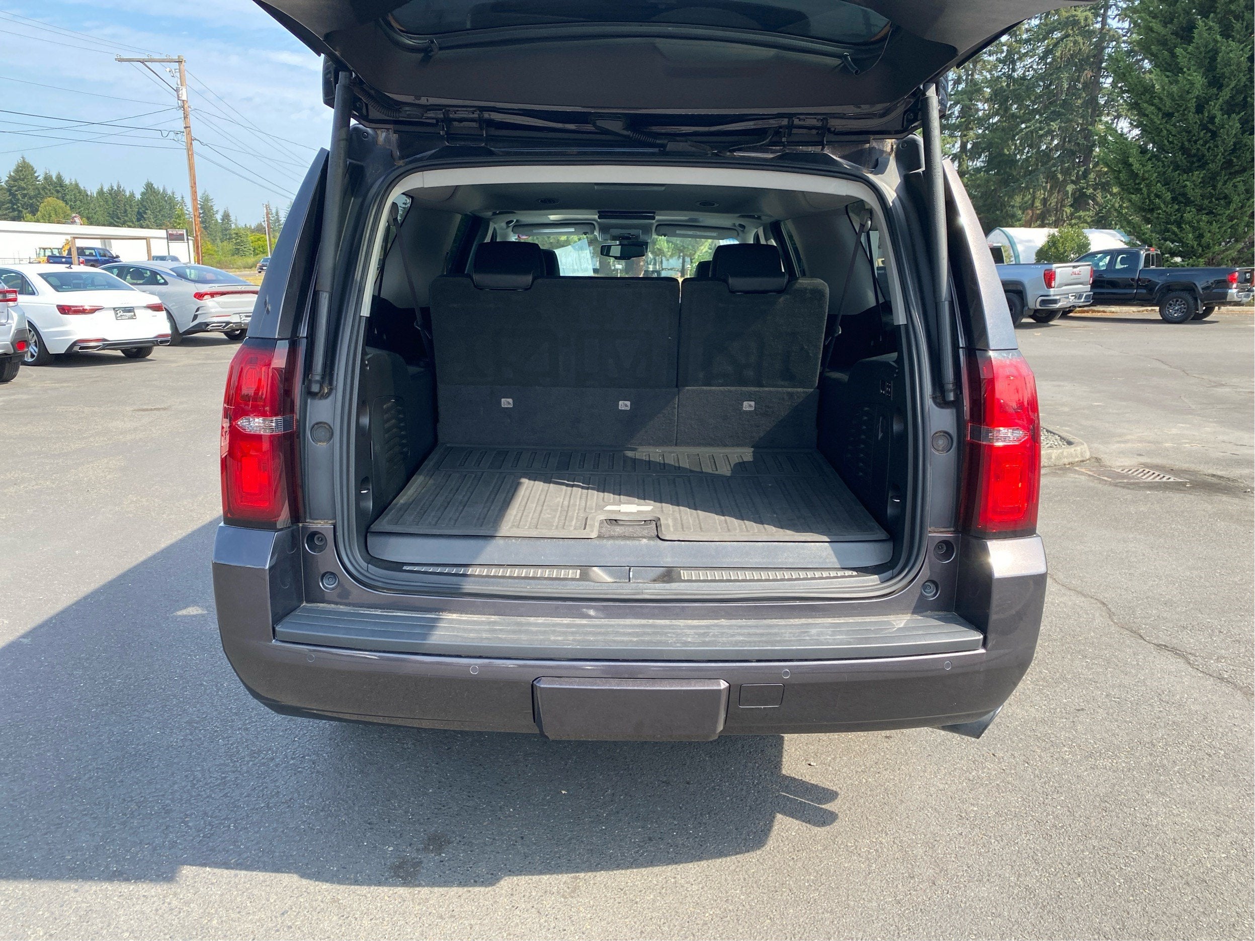 2017 Chevrolet Suburban LT