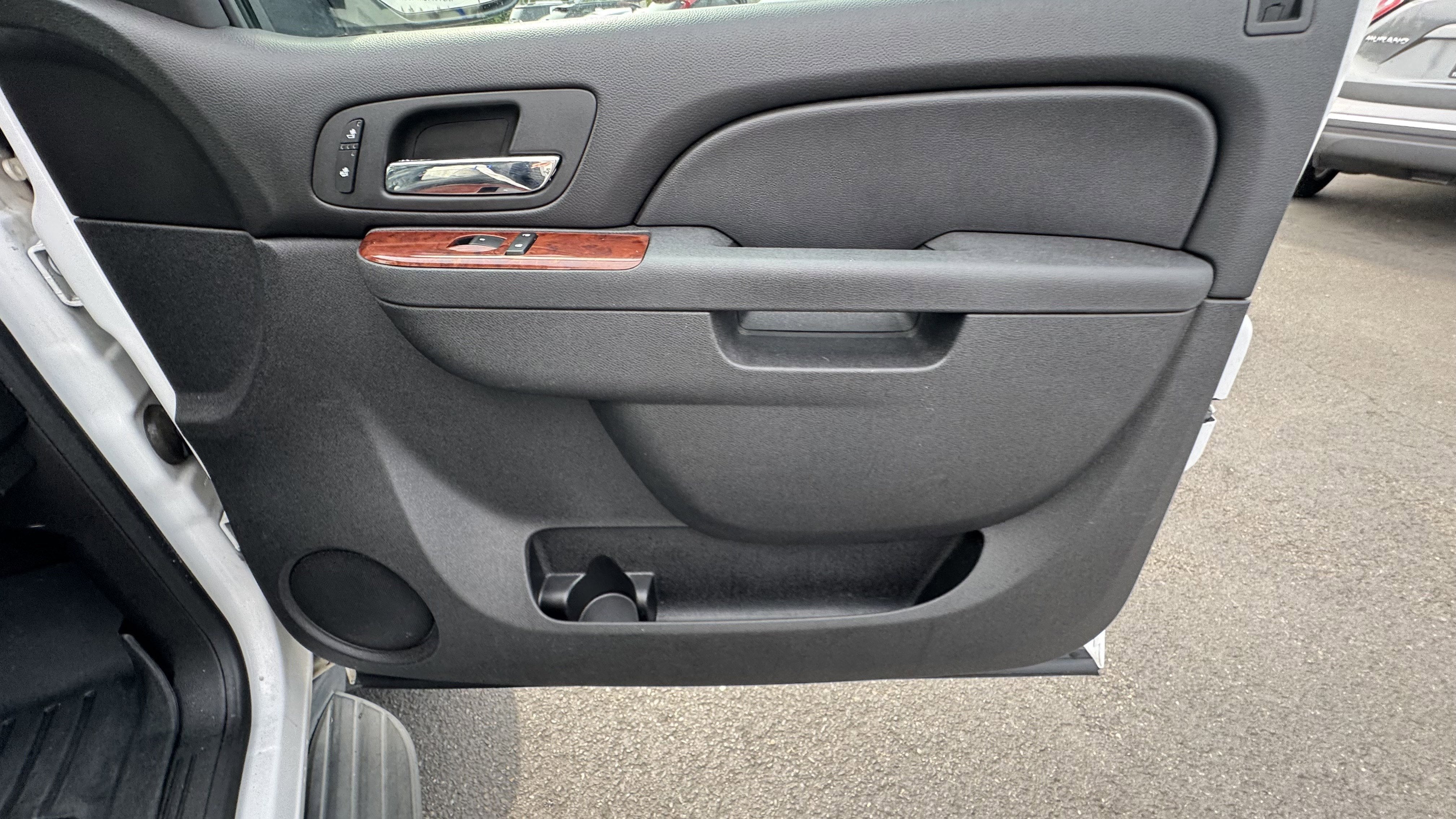 2012 Chevrolet Suburban LT