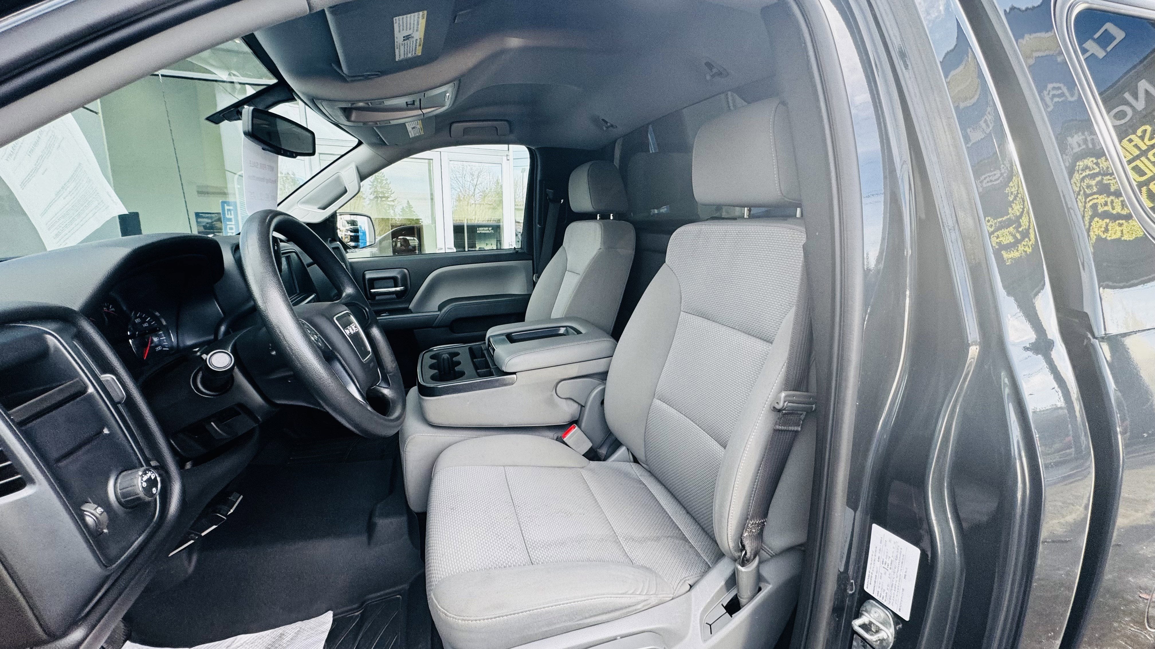 2017 GMC Sierra 1500 REG CAB 2WD 133.0