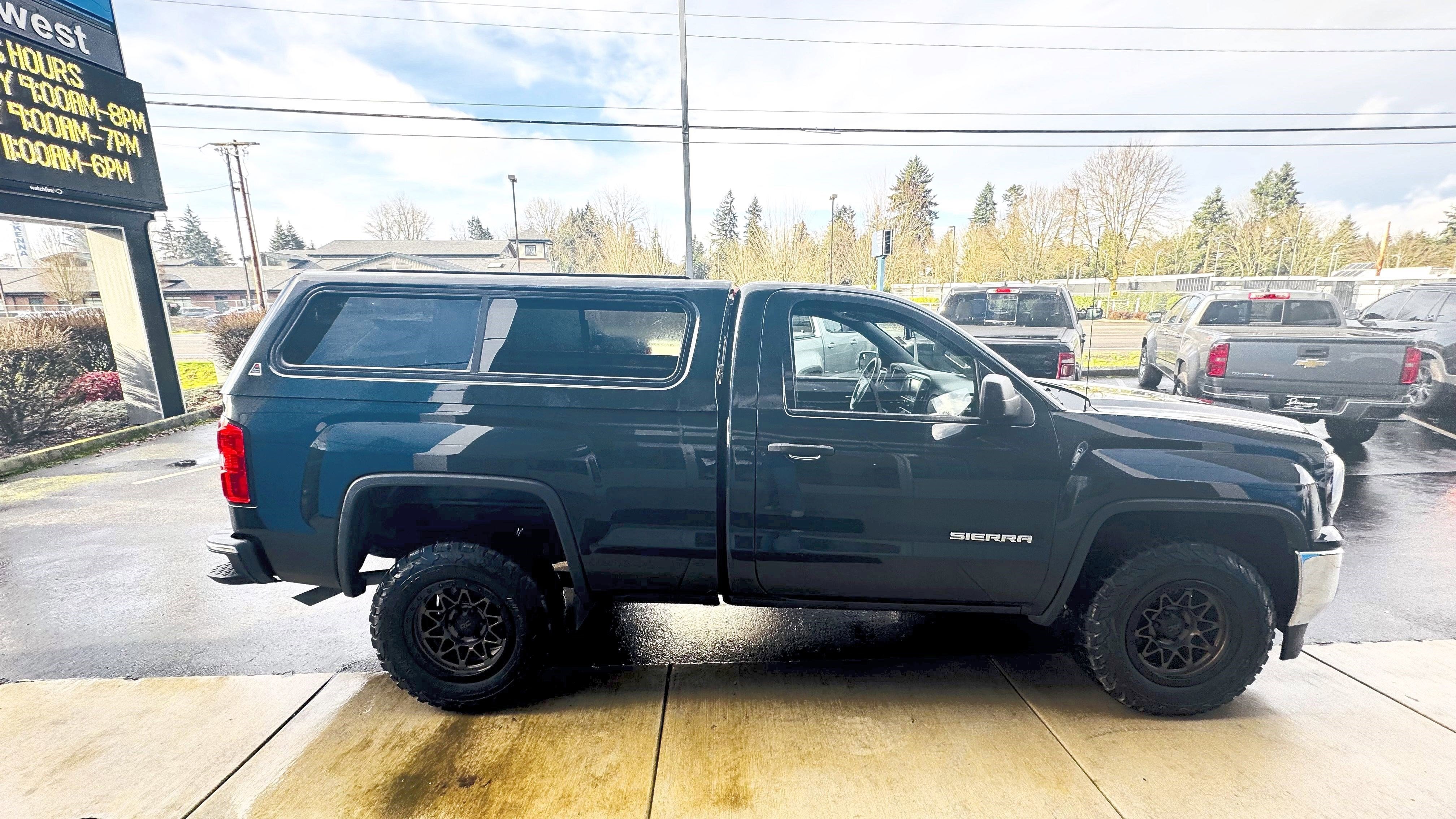2017 GMC Sierra 1500 REG CAB 2WD 133.0
