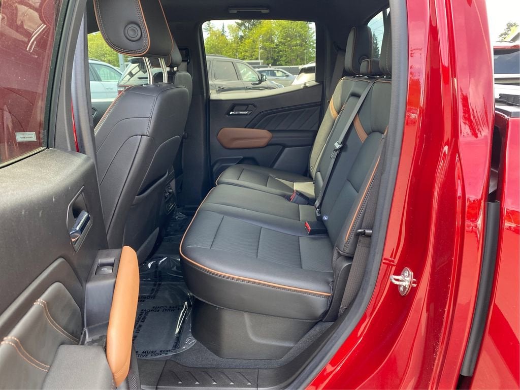 2023 GMC Canyon AT4