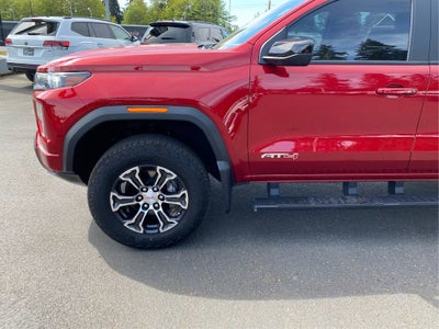 2023 GMC Canyon AT4