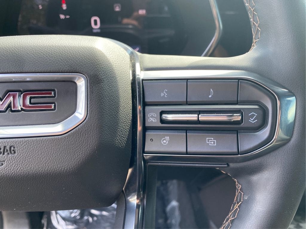 2023 GMC Canyon AT4