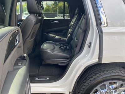 2019 Cadillac Escalade Platinum