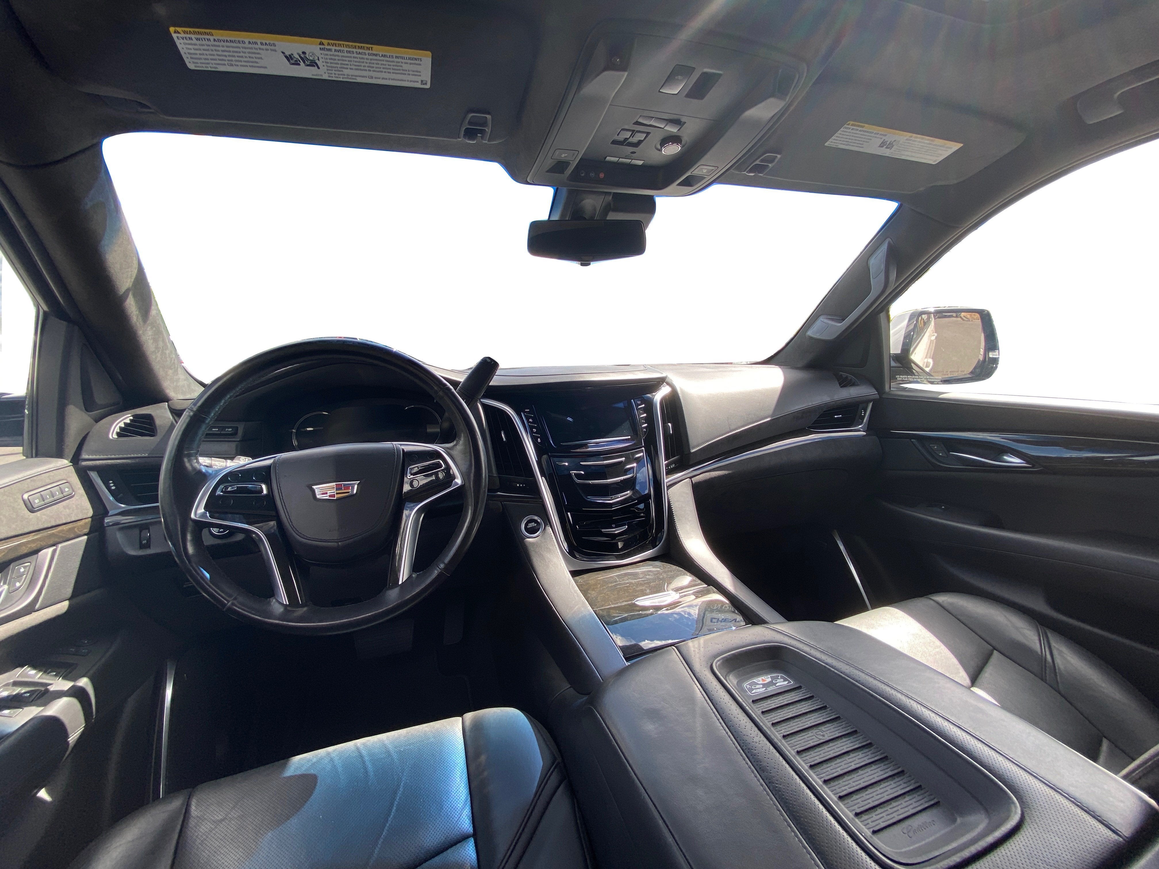 2019 Cadillac Escalade Platinum