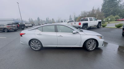 2023 Nissan Altima 2.5 SL