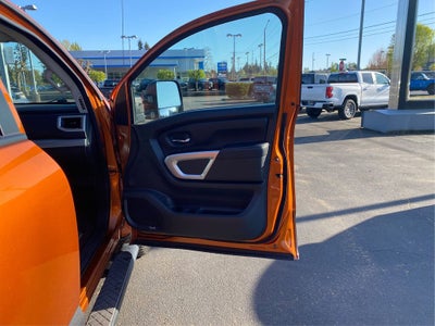 2019 Nissan TITAN PRO-4X
