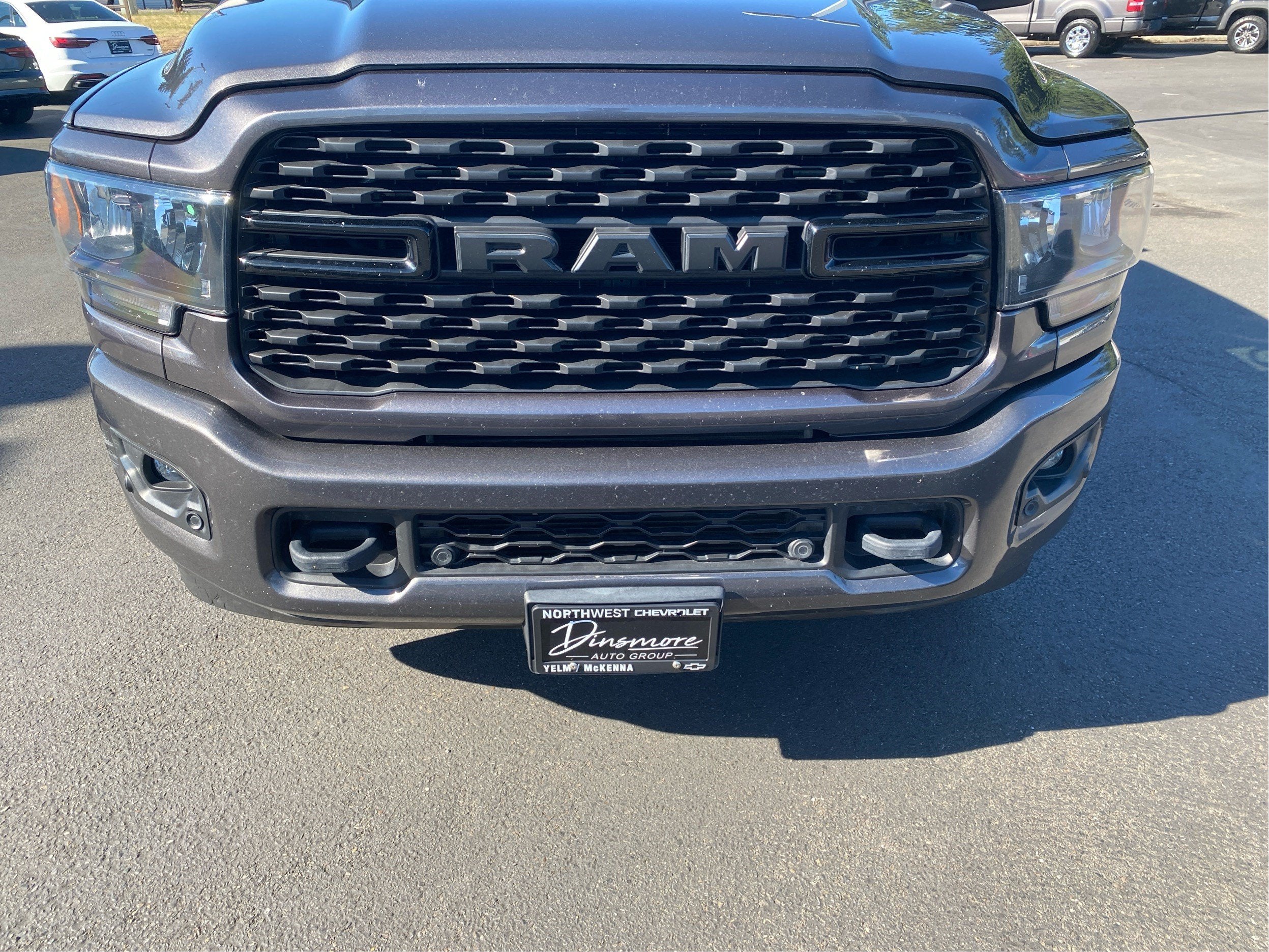 2022 RAM 3500 Big Horn Crew Cab 4x4 8' Box
