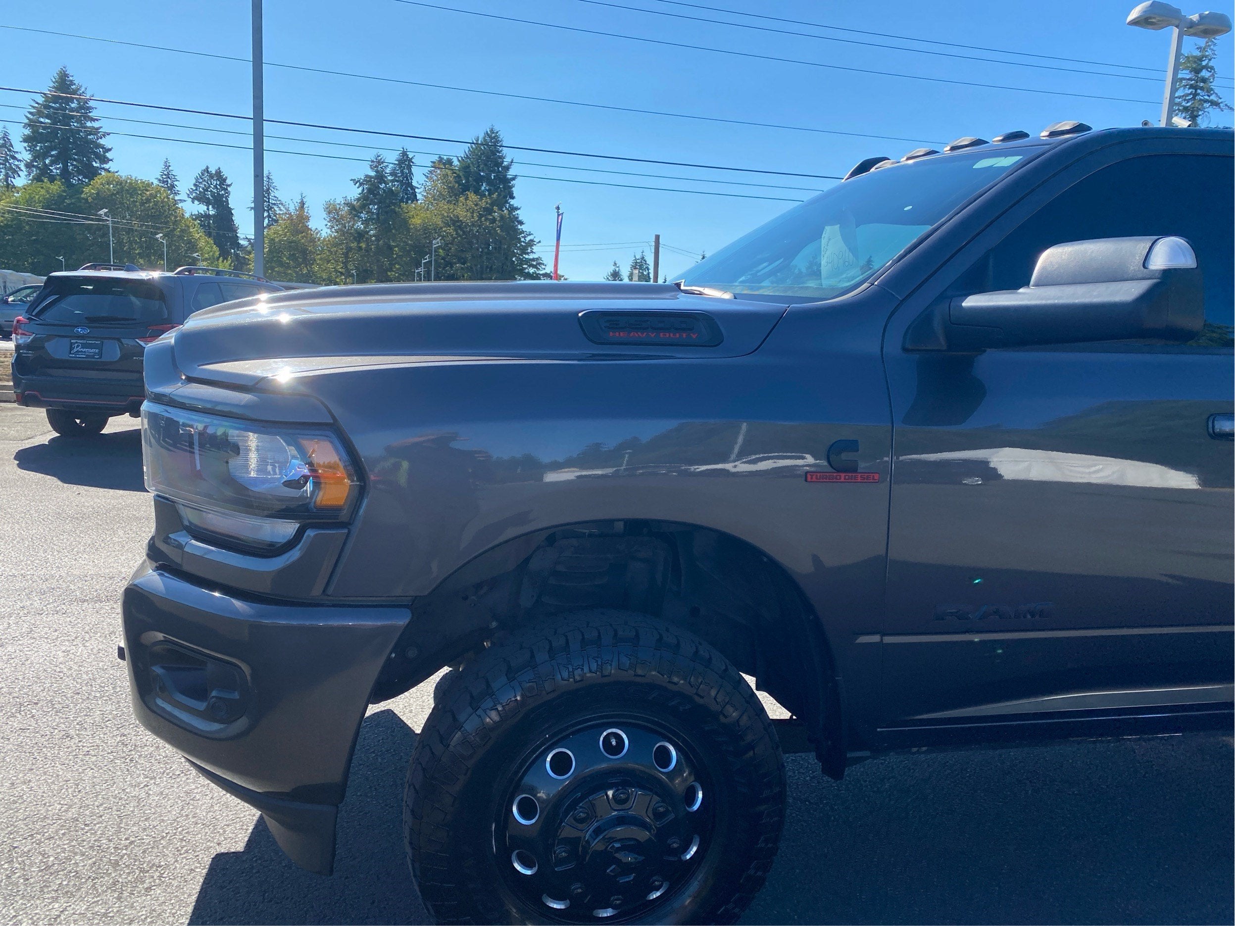 2022 RAM 3500 Big Horn Crew Cab 4x4 8' Box