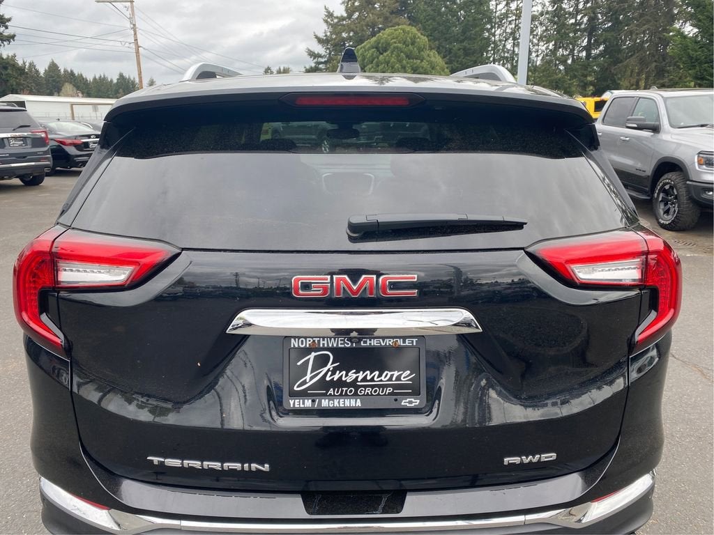 2022 GMC Terrain SLT